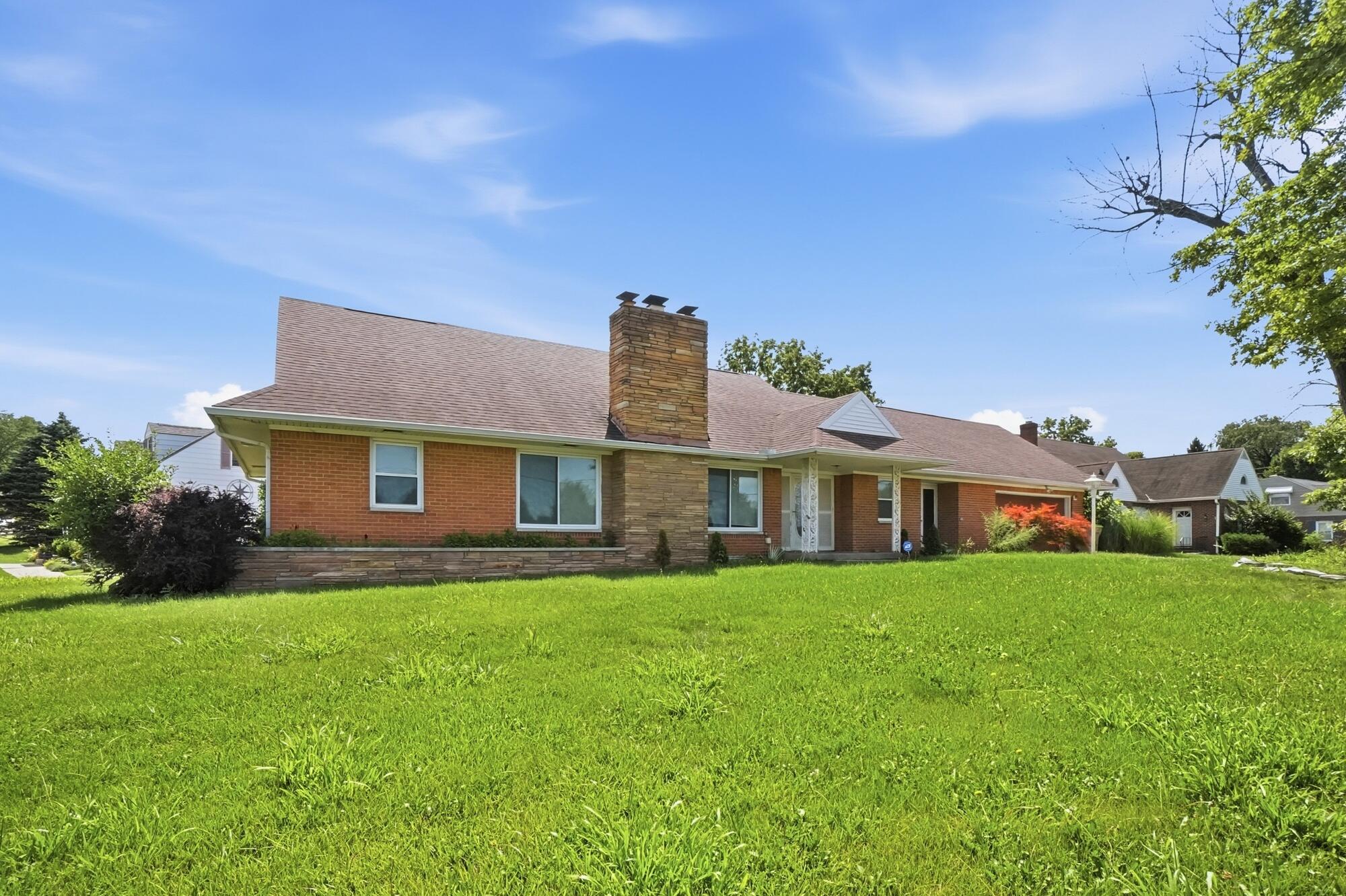 1770 Saint Paris, Springfield, Ohio 45504