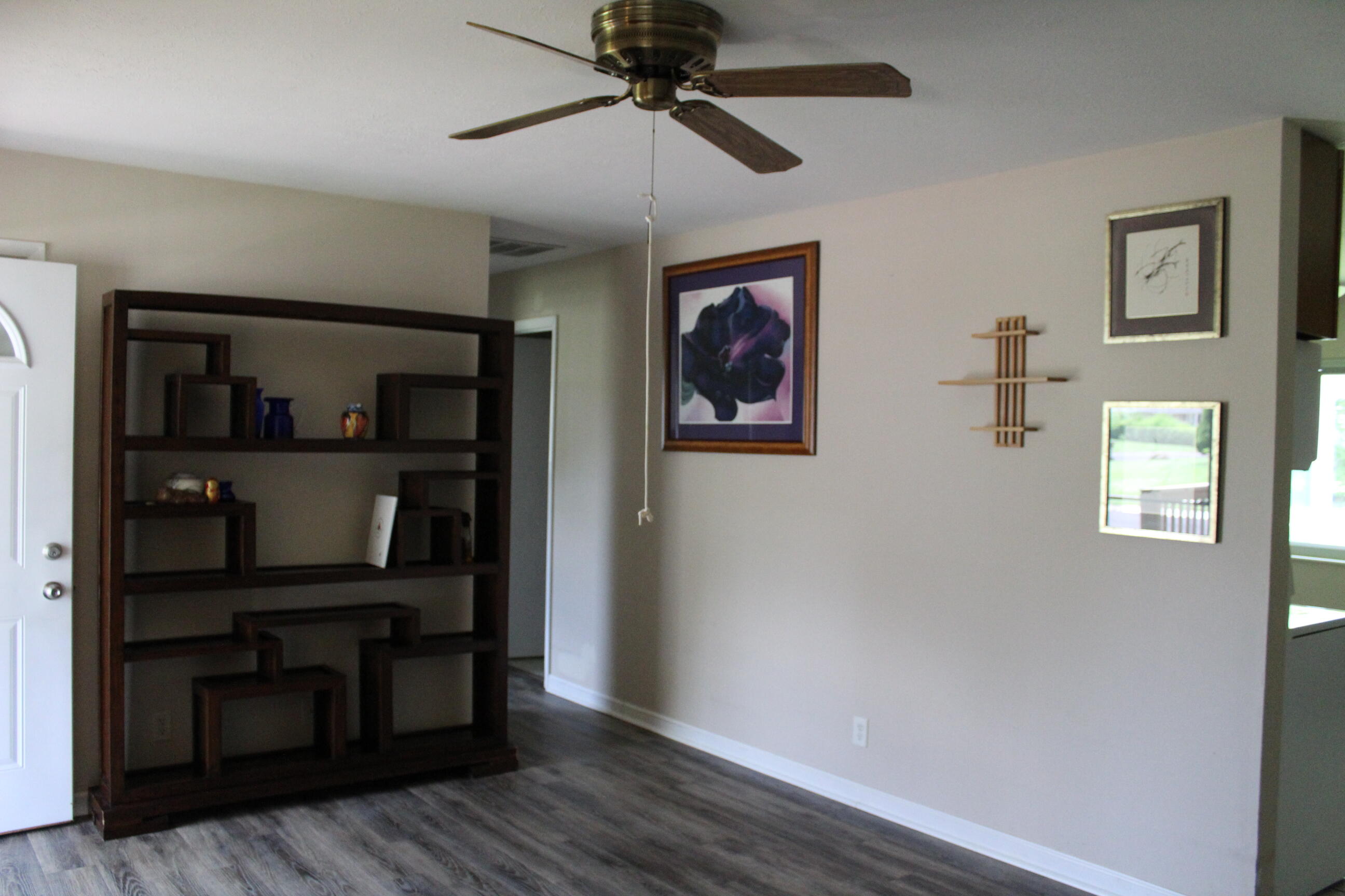 3215 Nantucket, Springfield, Ohio 45503