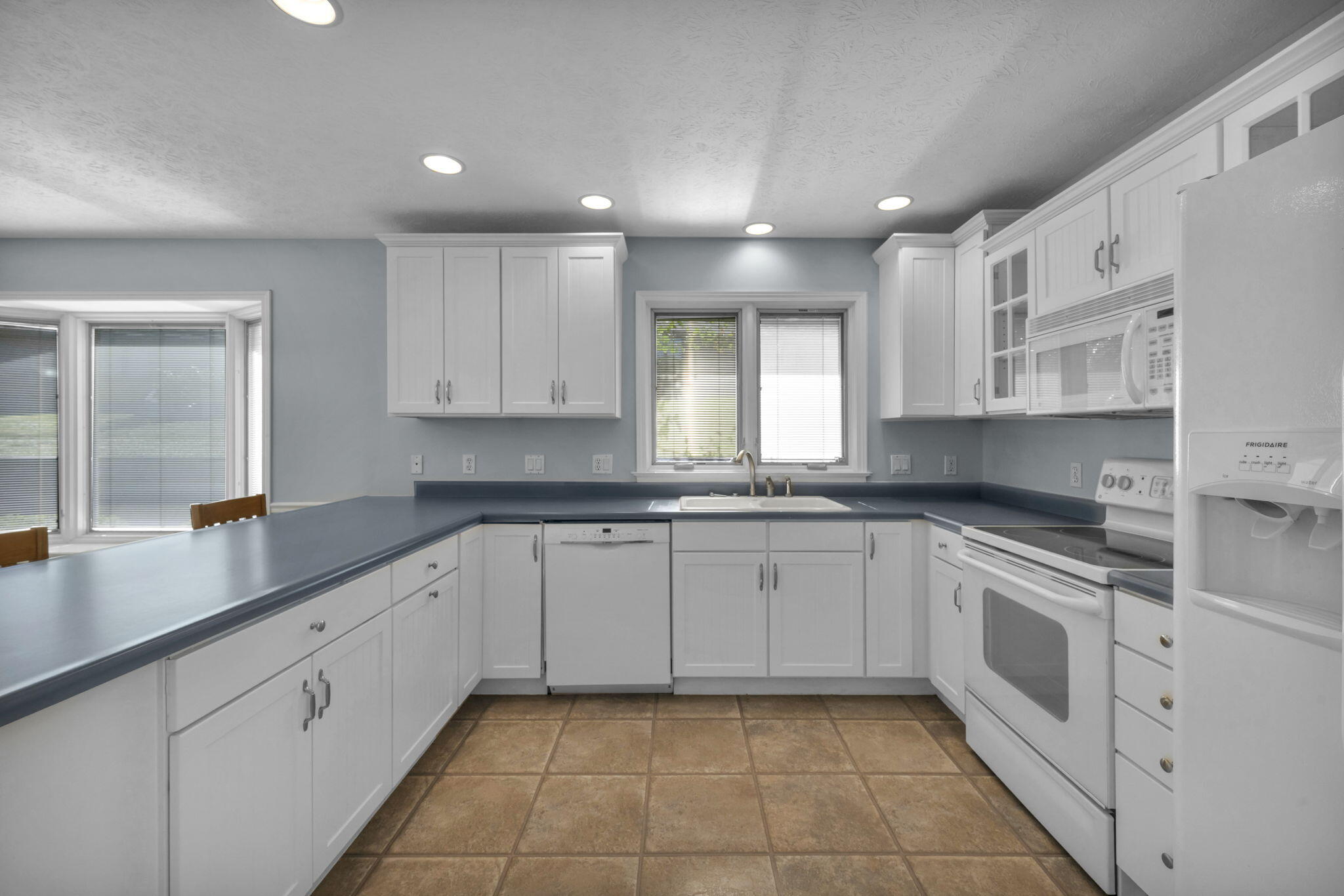 23 Bon Air, Urbana, Ohio 43078
