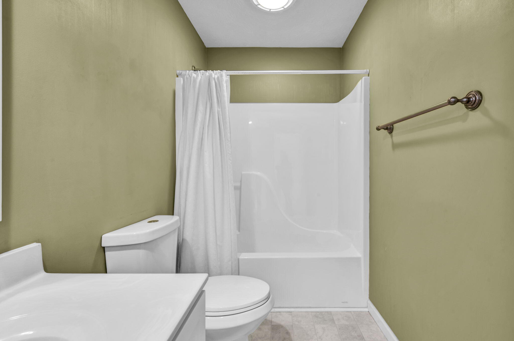 23 Bon Air, Urbana, Ohio 43078