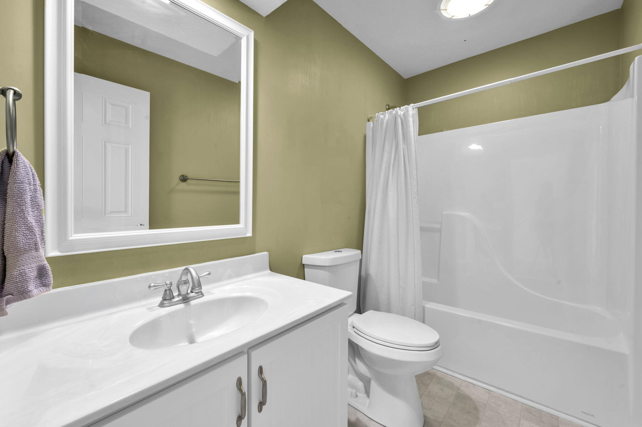 23 Bon Air, Urbana, Ohio 43078