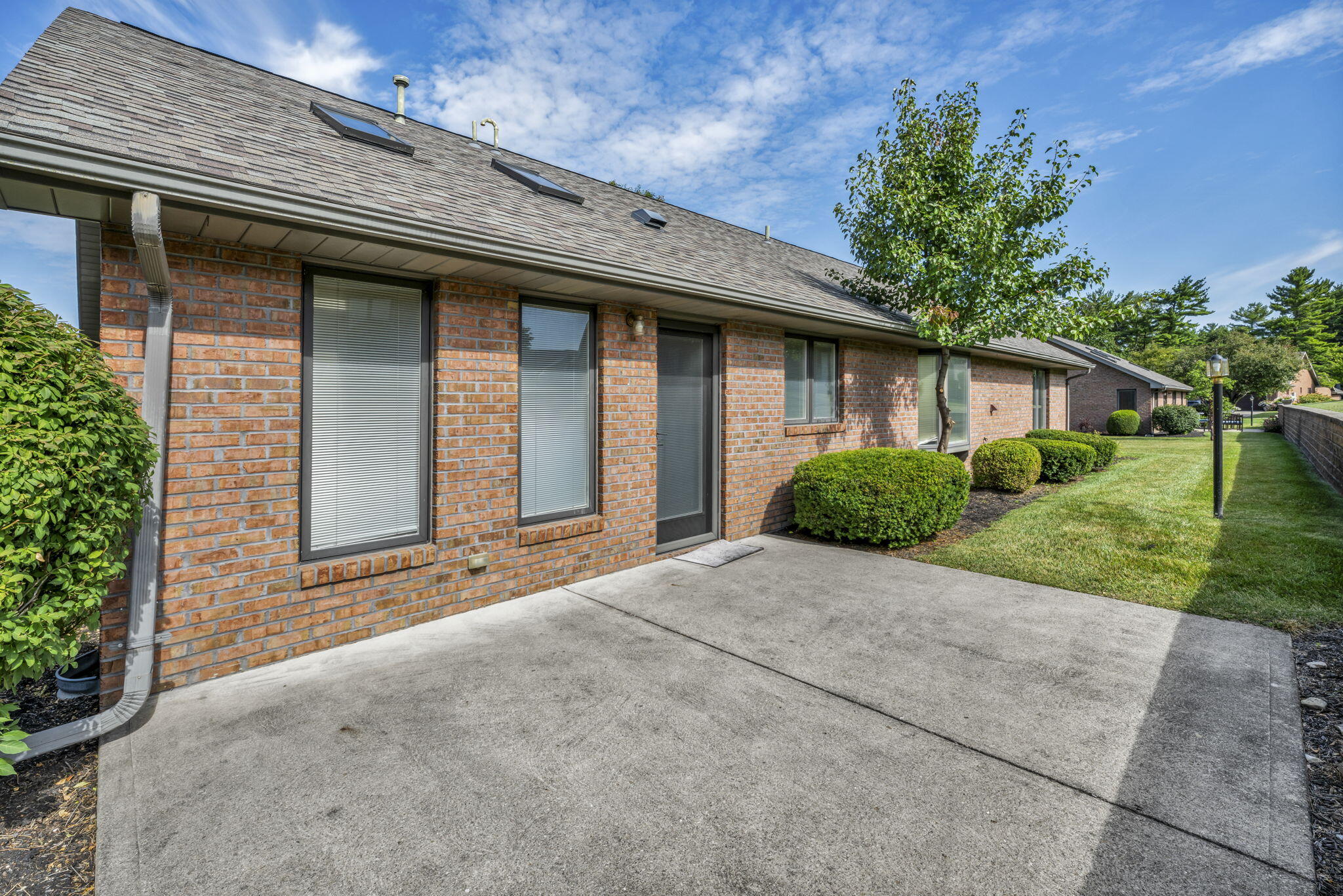 23 Bon Air, Urbana, Ohio 43078