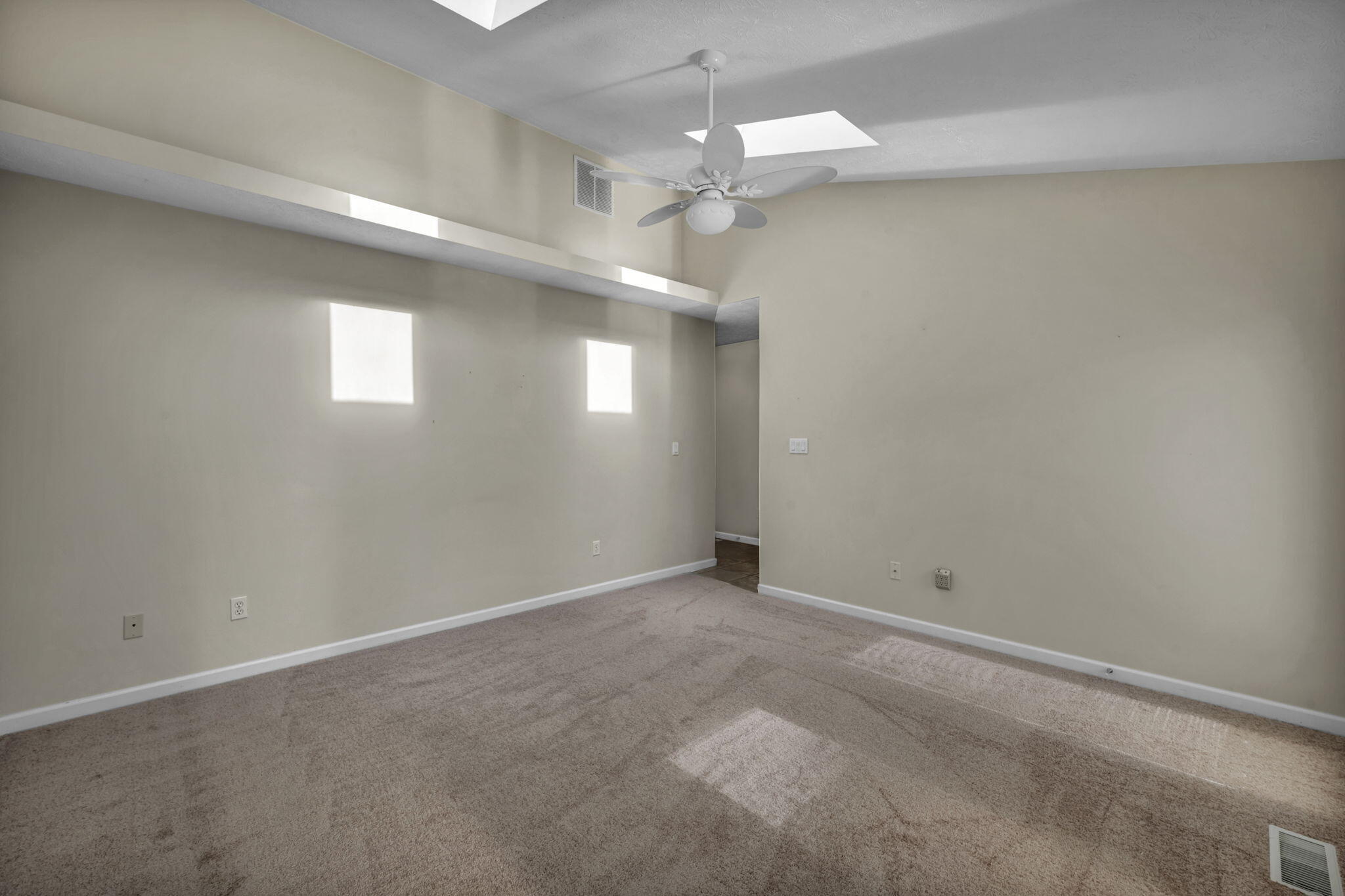 23 Bon Air, Urbana, Ohio 43078