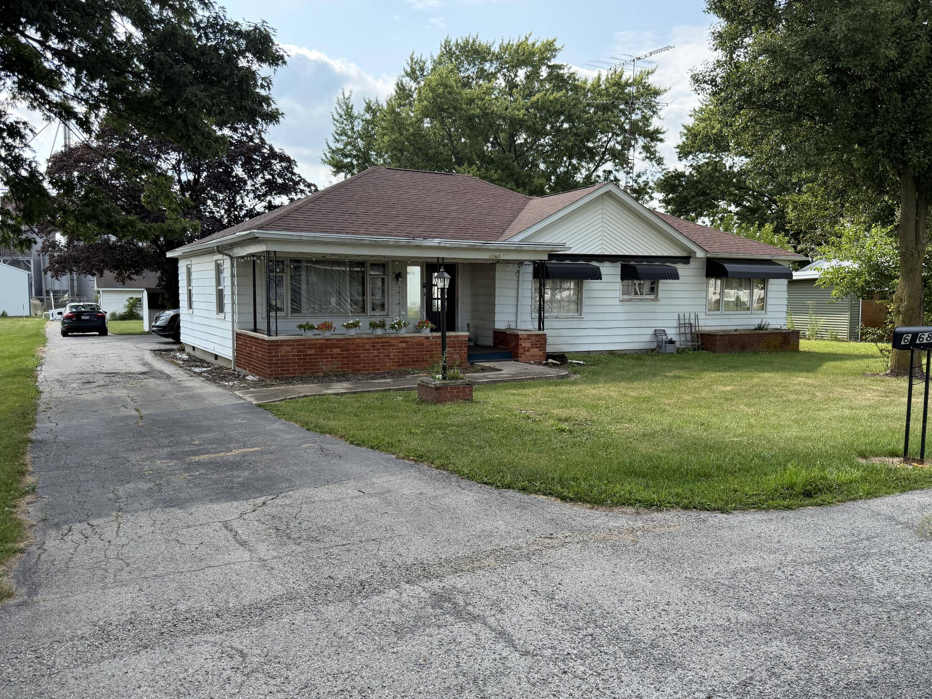 6568 Rosewood Quincy, Rosewood, Ohio 43070