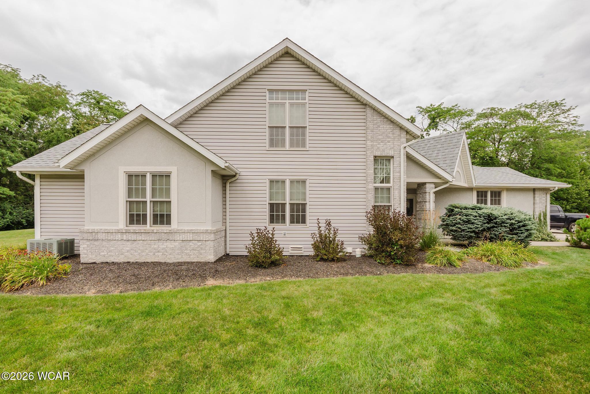 100 Sally Lane, Bluffton, Ohio