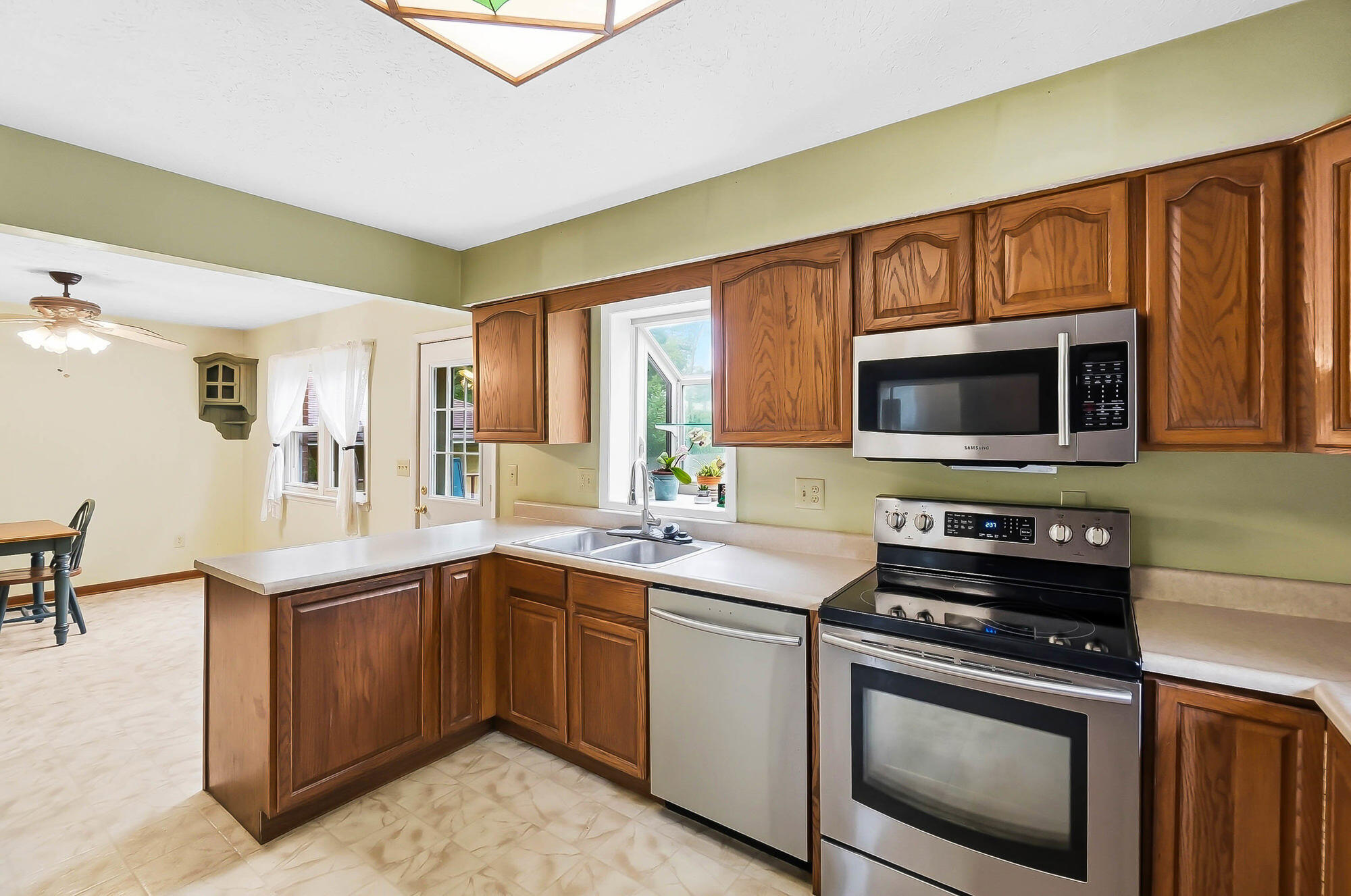 364 Park End, Dayton, Ohio 45415