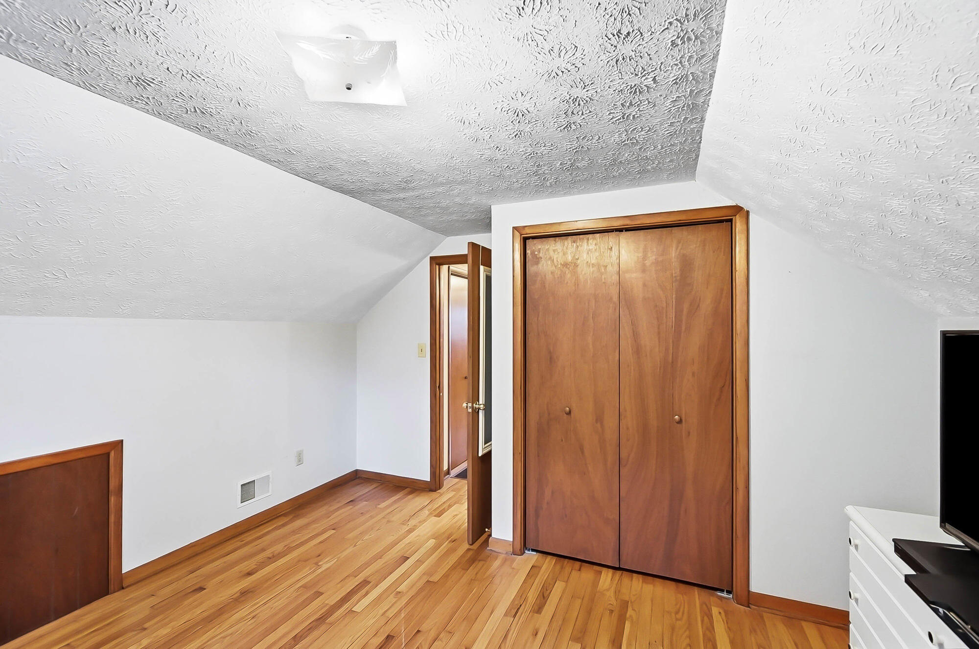 364 Park End, Dayton, Ohio 45415