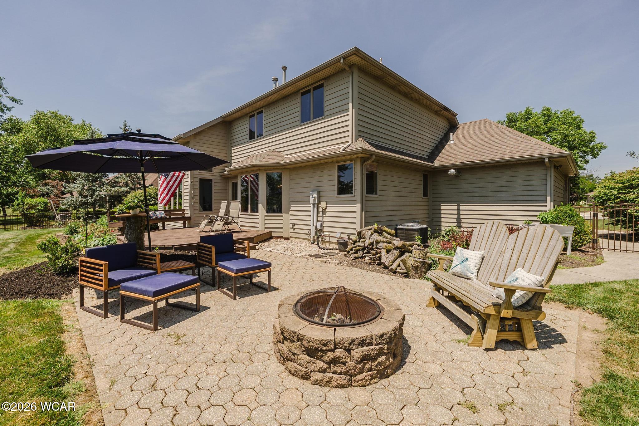 101 Hawthorn Court, Bluffton, Ohio