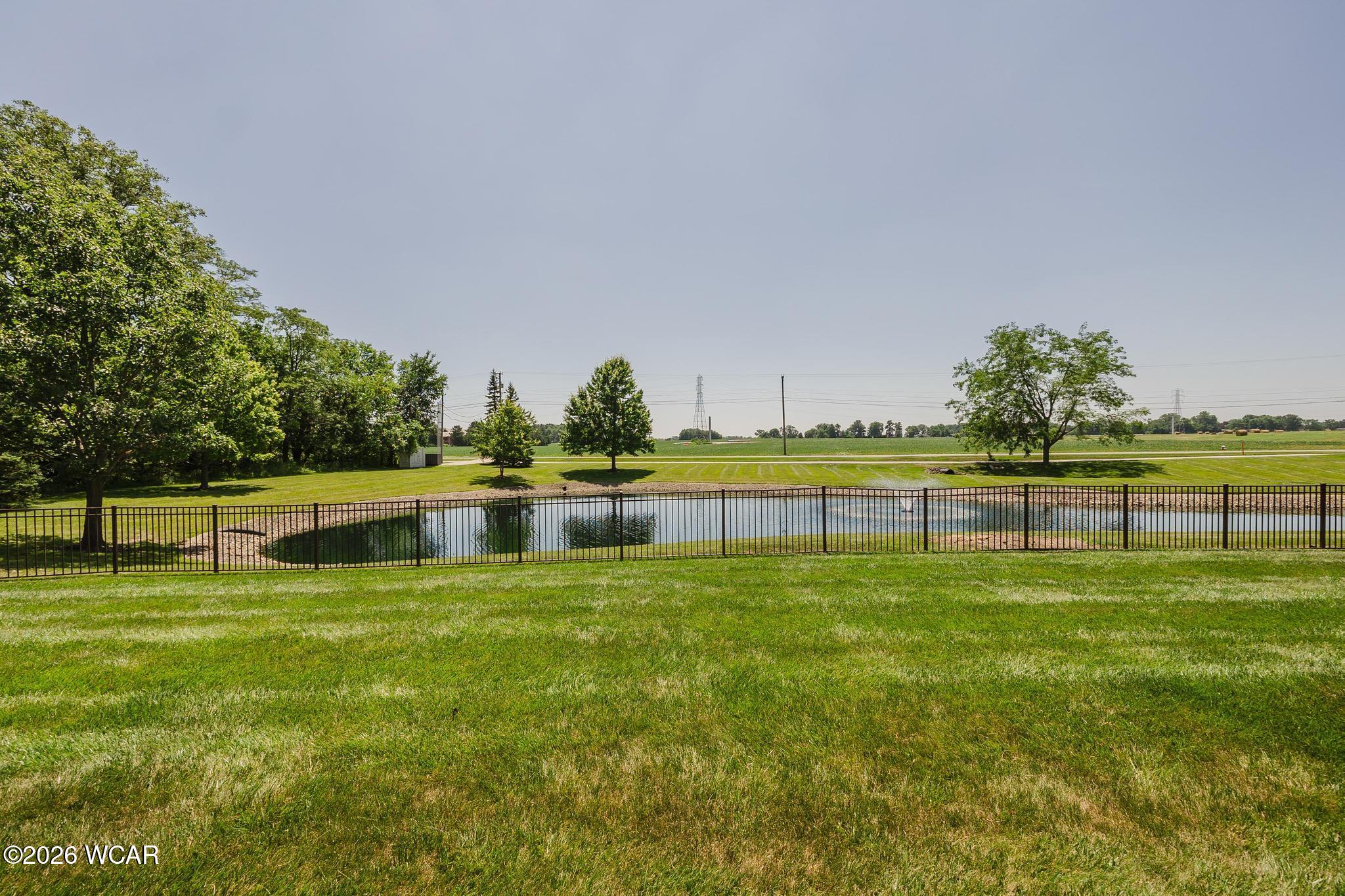 101 Hawthorn Court, Bluffton, Ohio