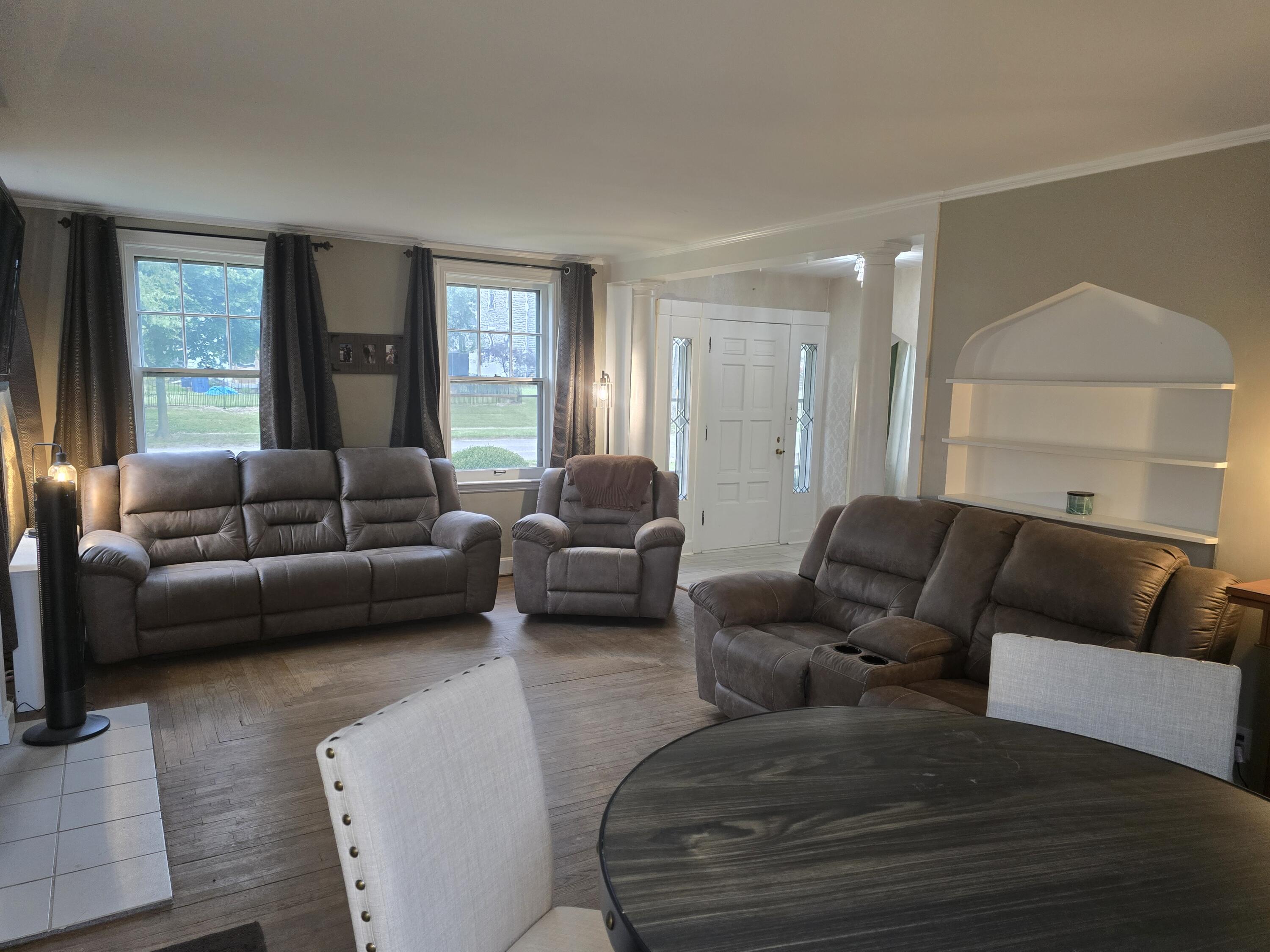 404 Chillicothe, Bellefontaine, Ohio 43311