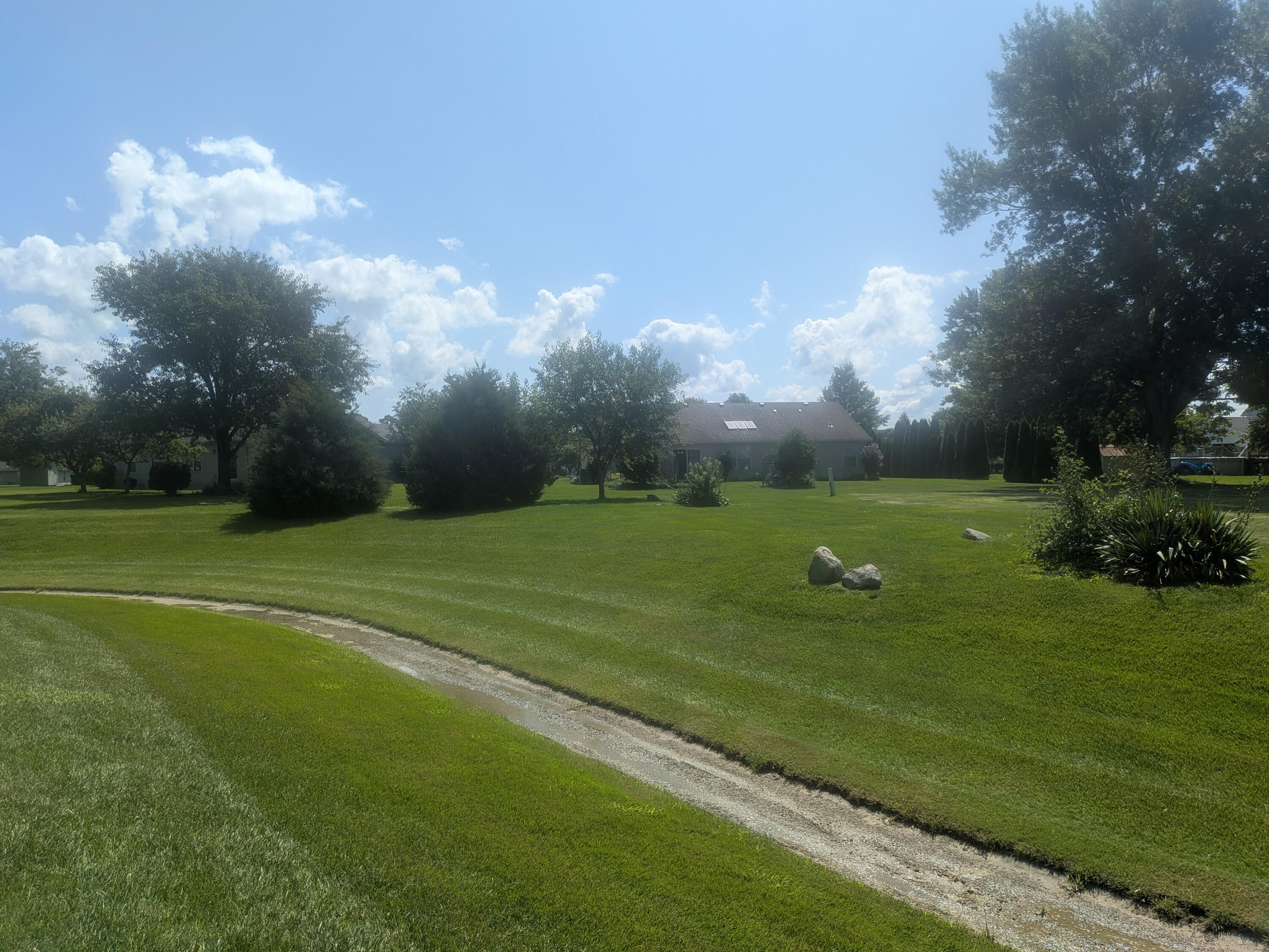 1455 Edinburgh, Troy, Ohio 45373