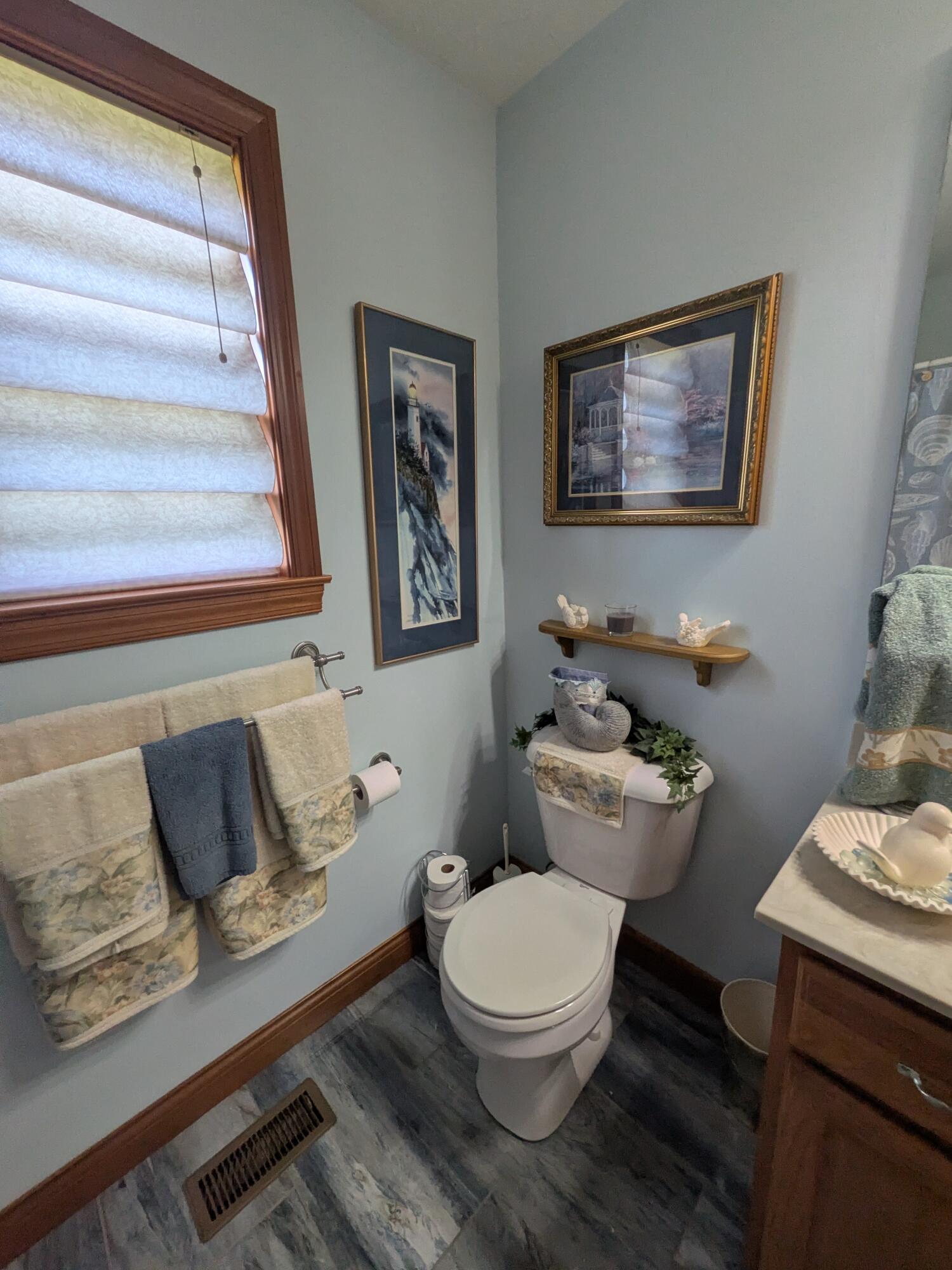 1455 Edinburgh, Troy, Ohio 45373