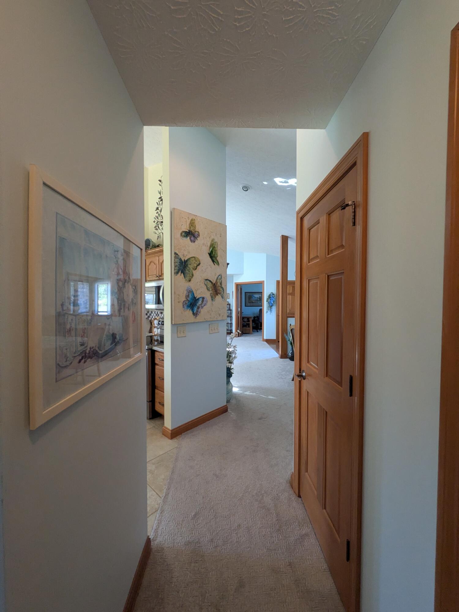1455 Edinburgh, Troy, Ohio 45373