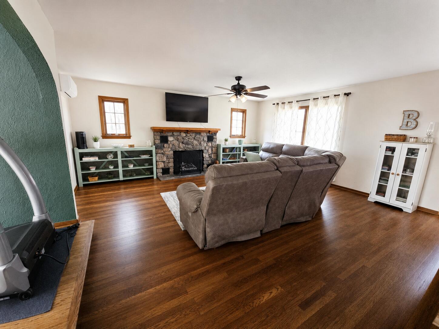 128 Clermont, Russells Point, Ohio 43348