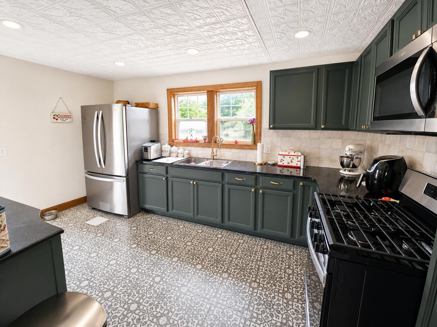 128 Clermont, Russells Point, Ohio 43348