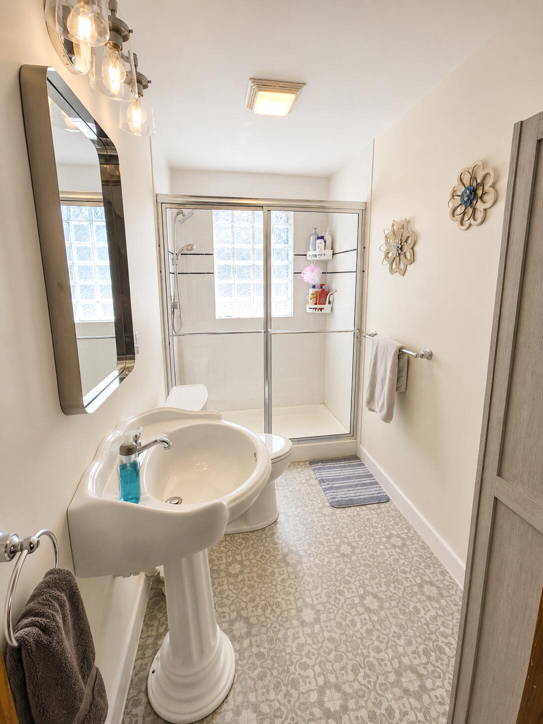 128 Clermont, Russells Point, Ohio 43348