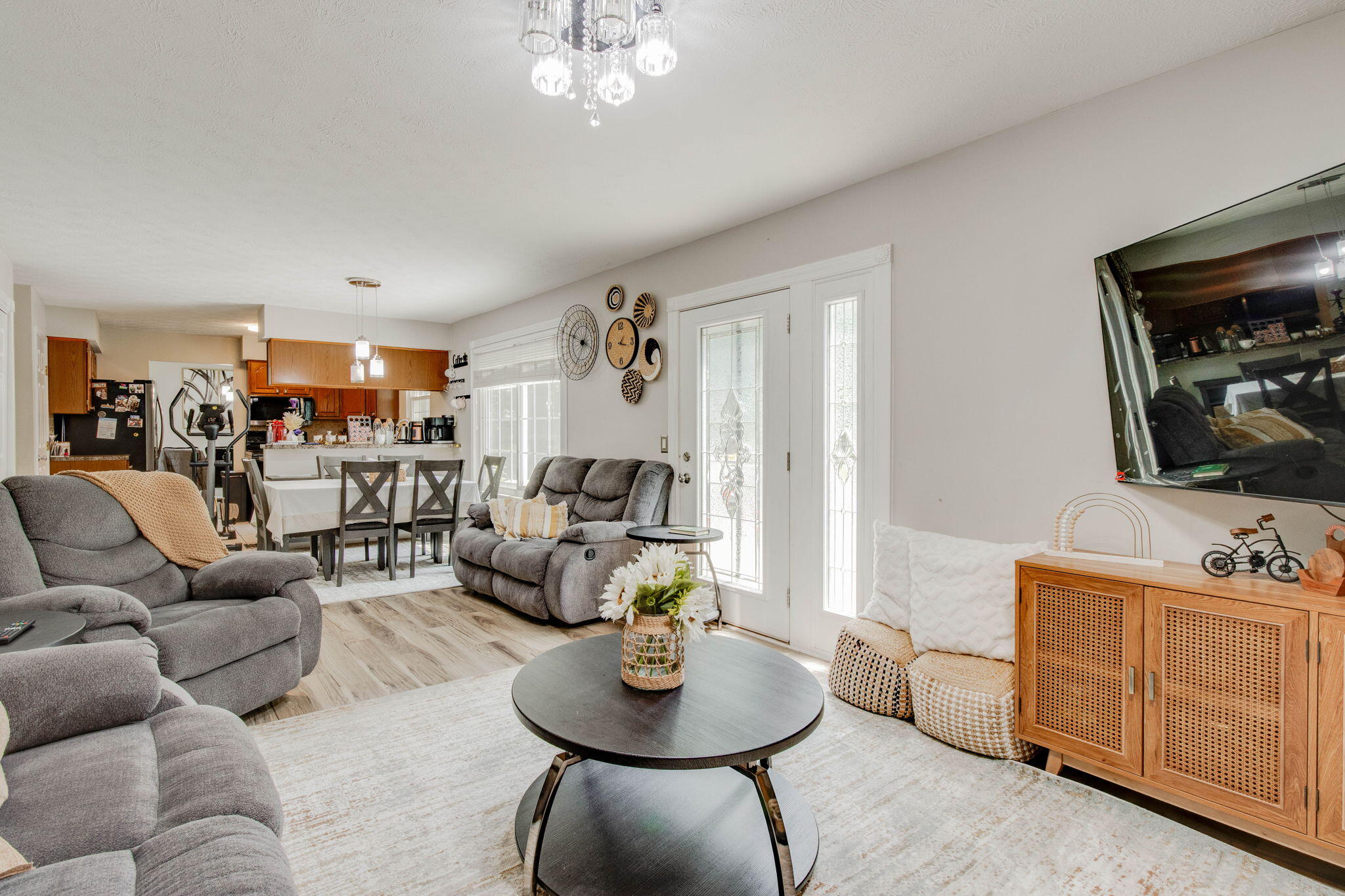 10175 Forestedge, Miamisburg, Ohio 45342
