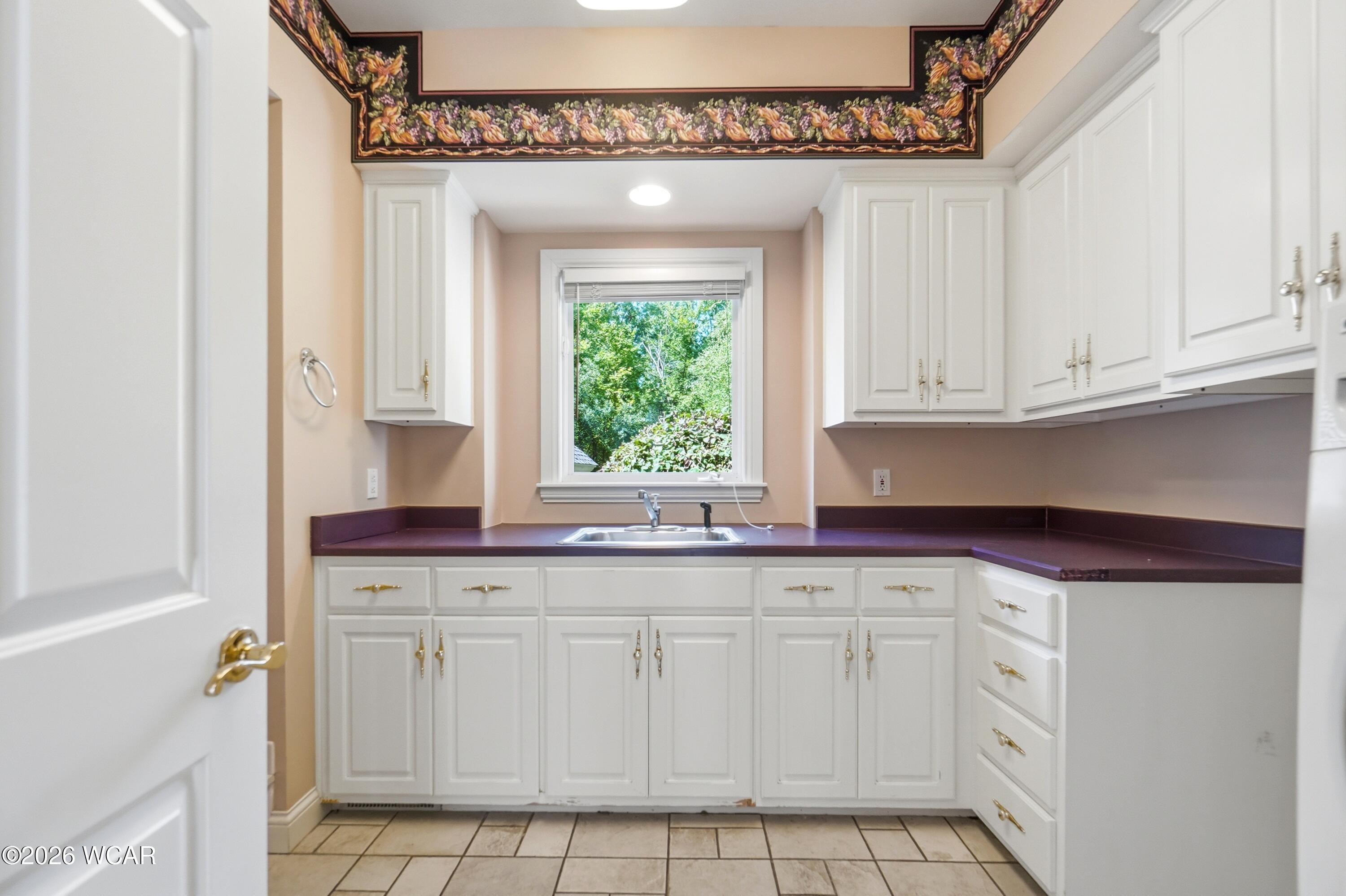 109 Hawthorne Drive, Lima, Ohio