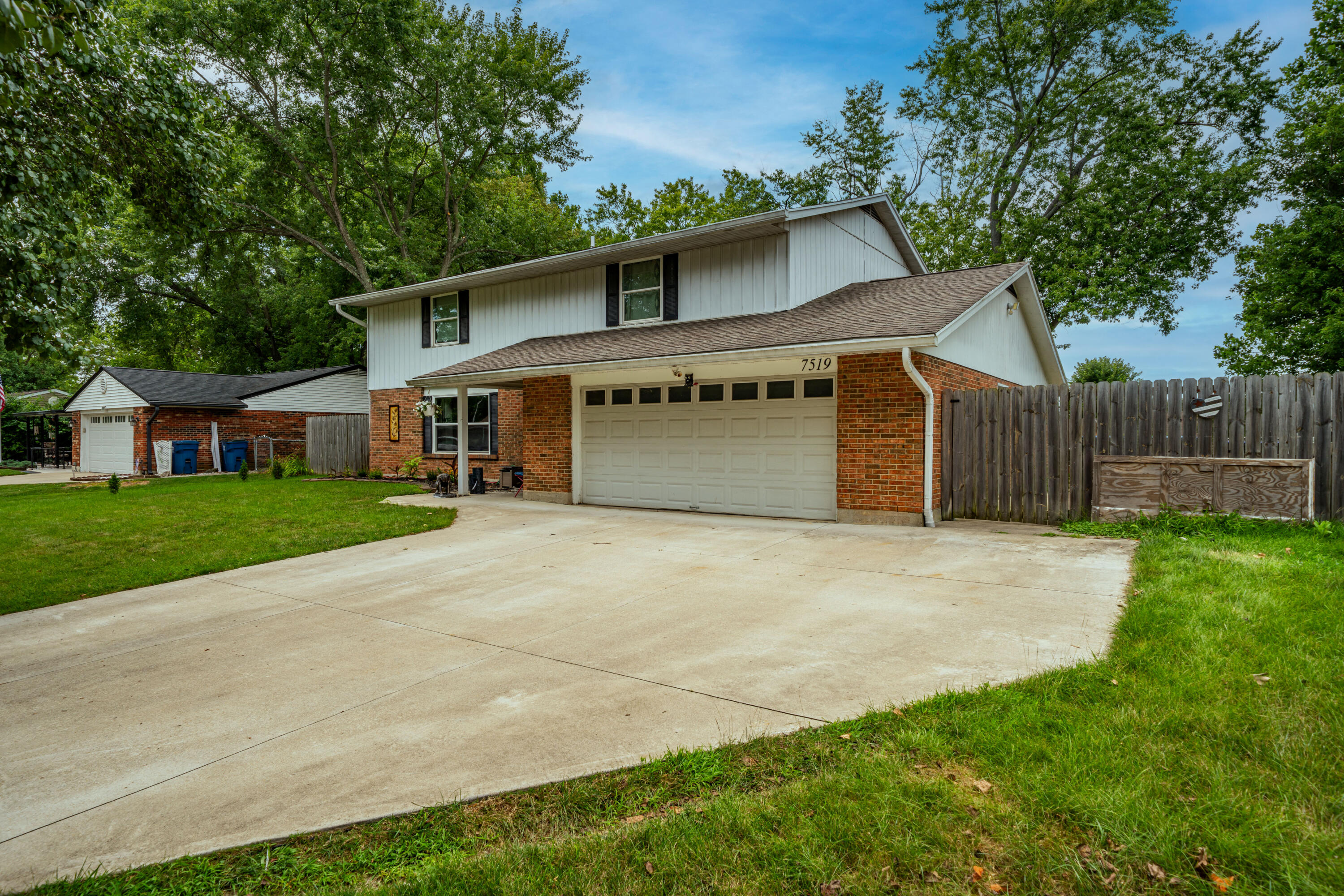 7519 Rustic Woods, Huber Heights, Ohio 45424