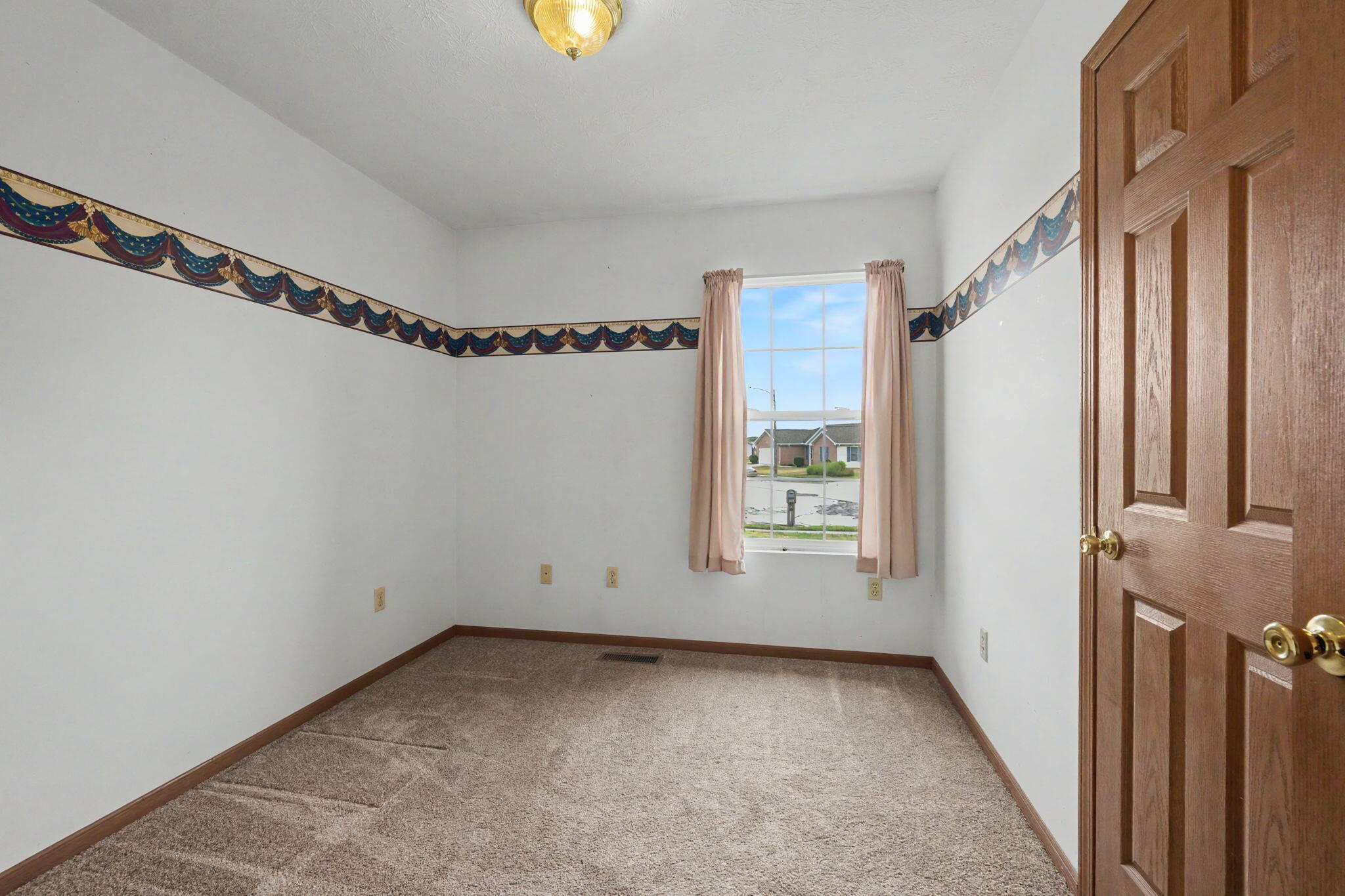 405 Patty, Bradford, Ohio 45308