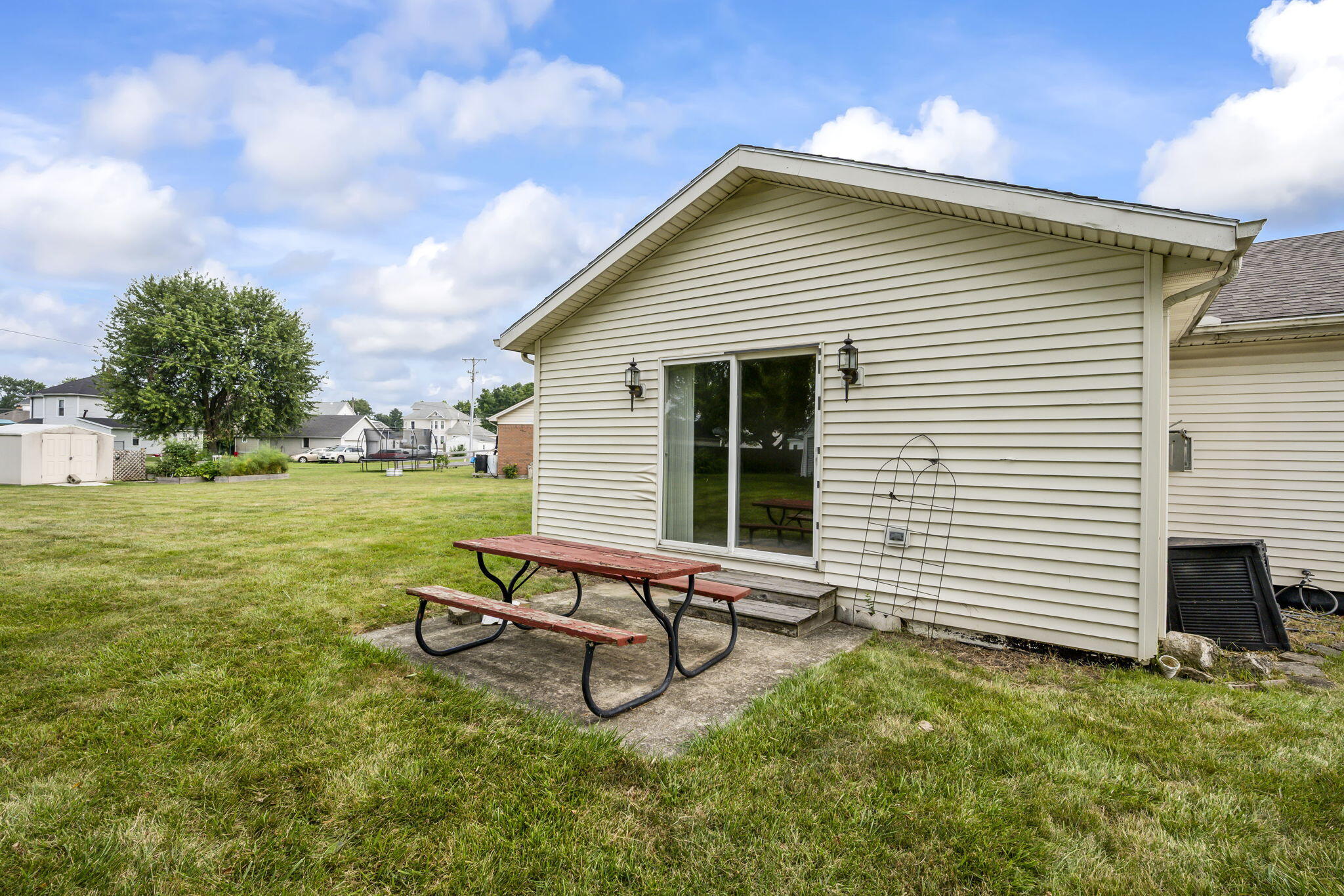 405 Patty, Bradford, Ohio 45308