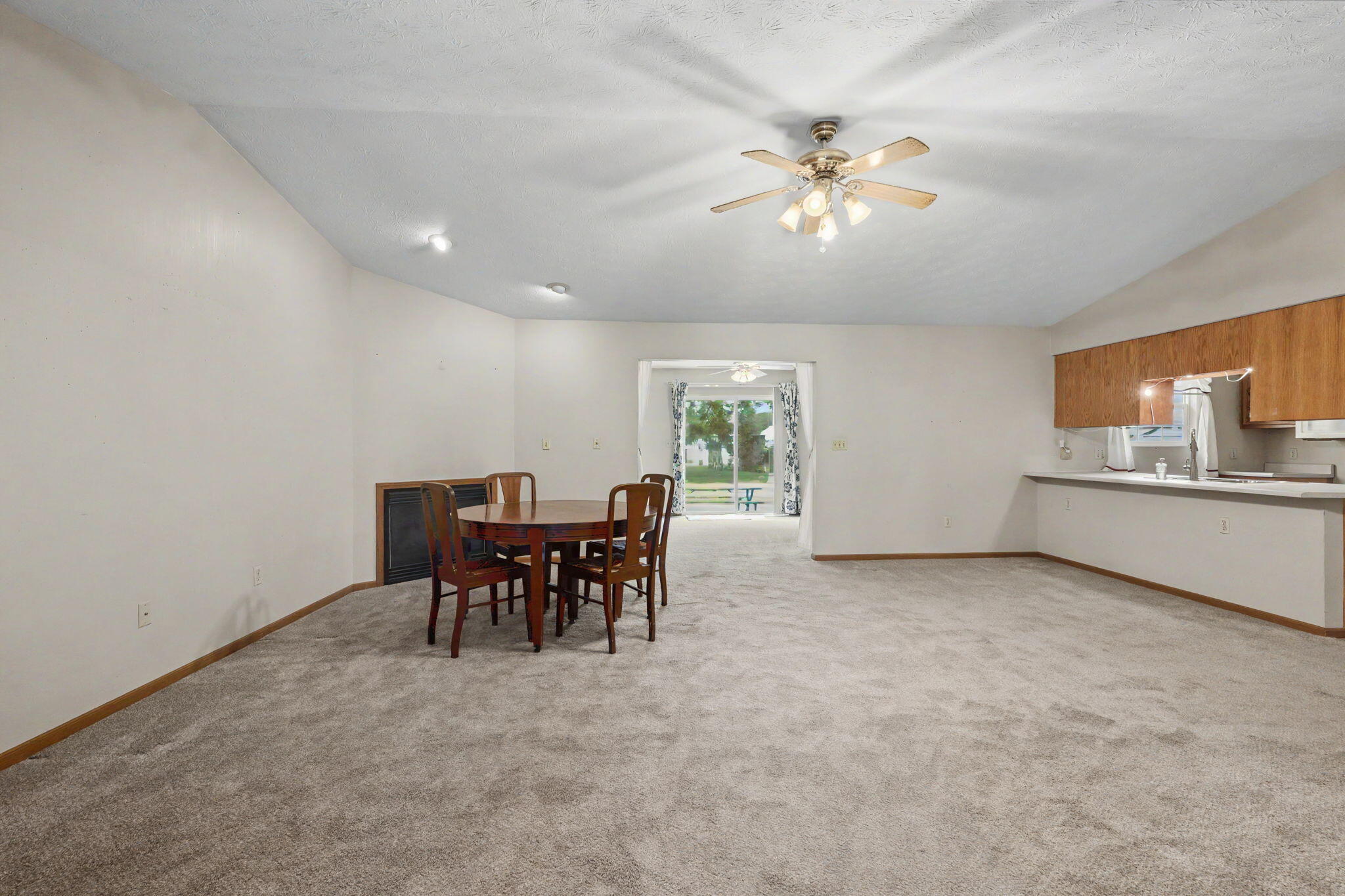 405 Patty, Bradford, Ohio 45308