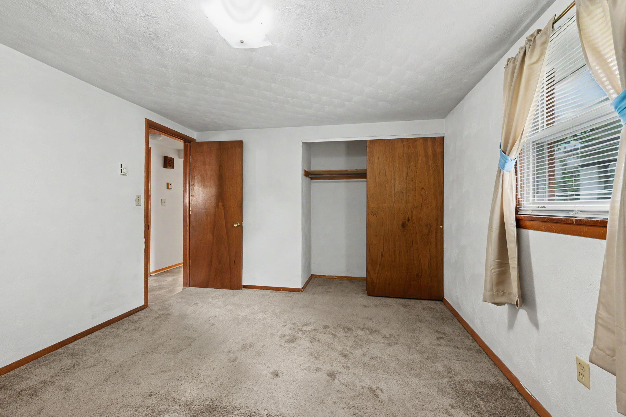 215 James, Bradford, Ohio 45308