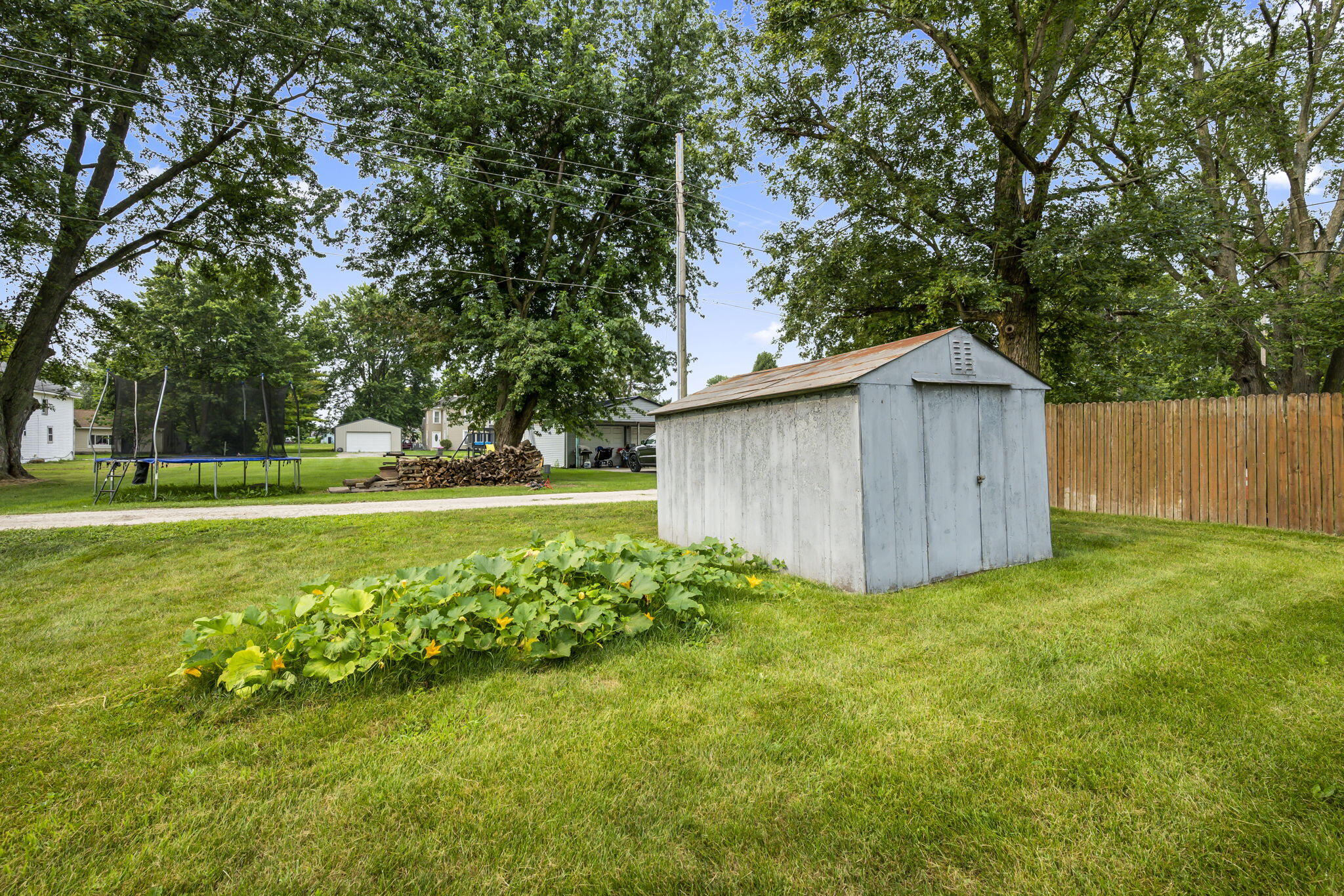 215 James, Bradford, Ohio 45308