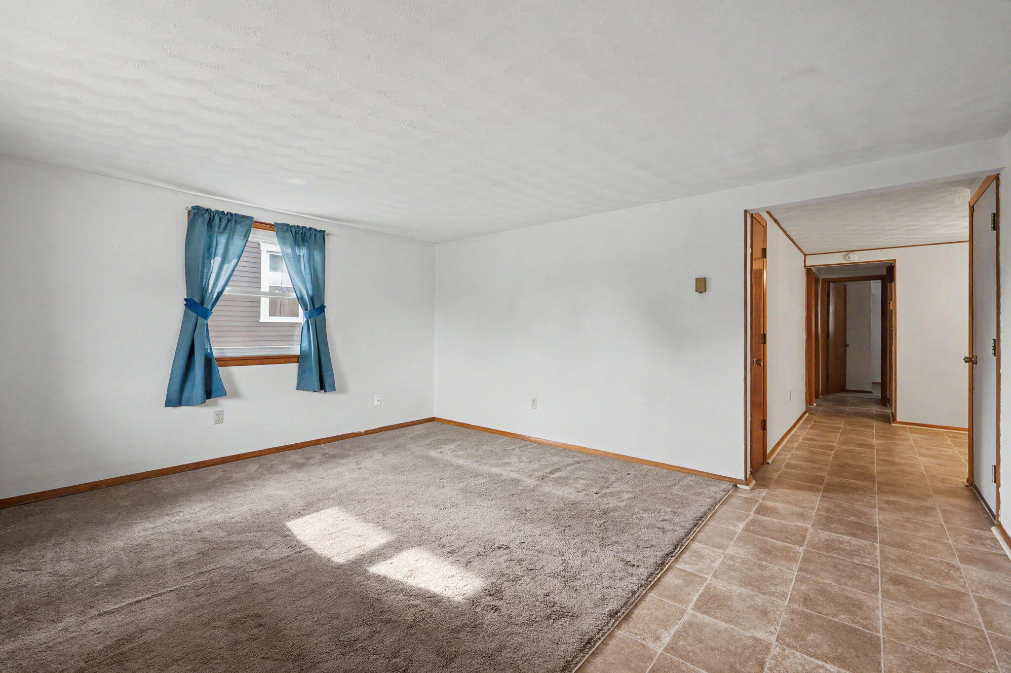 215 James, Bradford, Ohio 45308