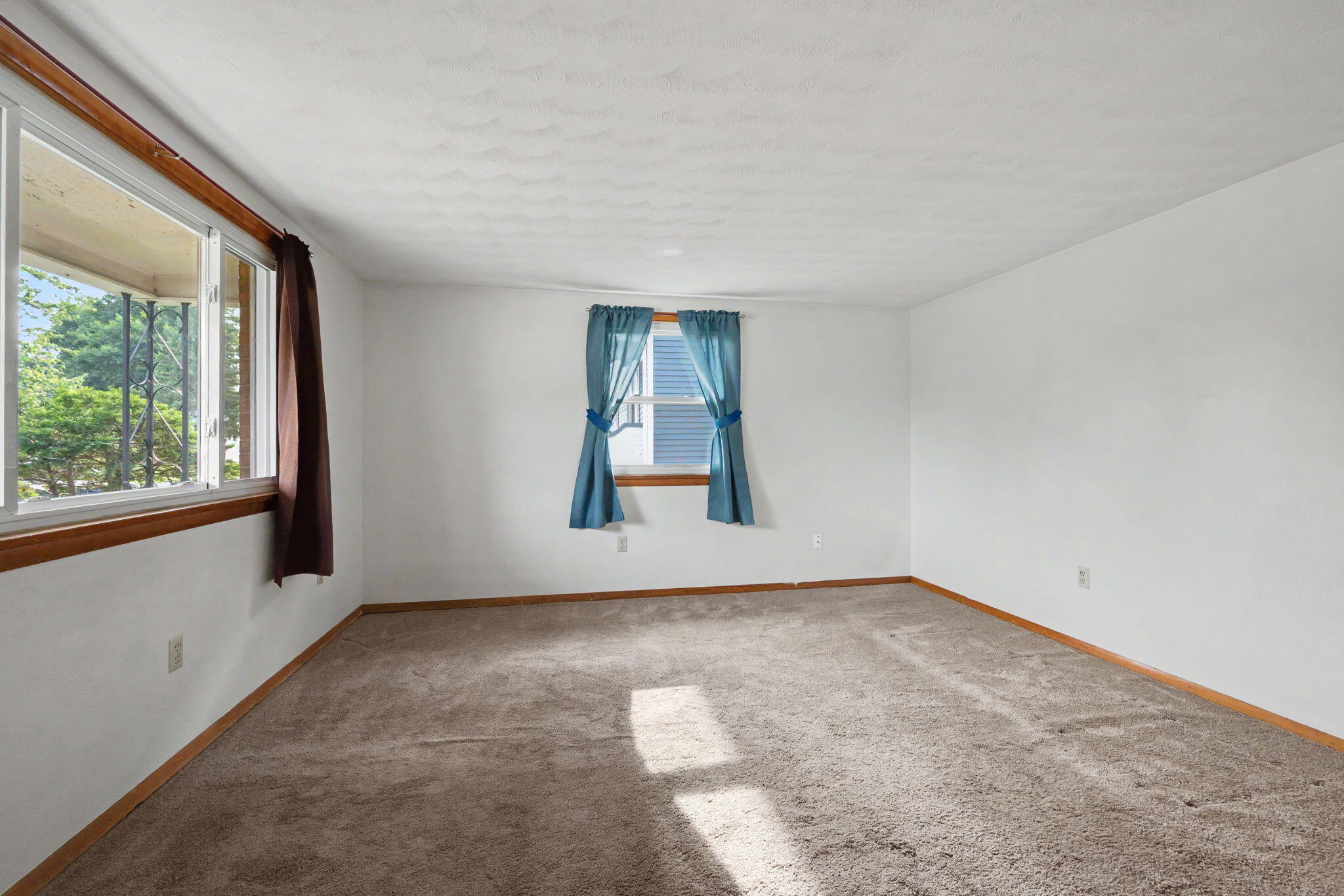 215 James, Bradford, Ohio 45308