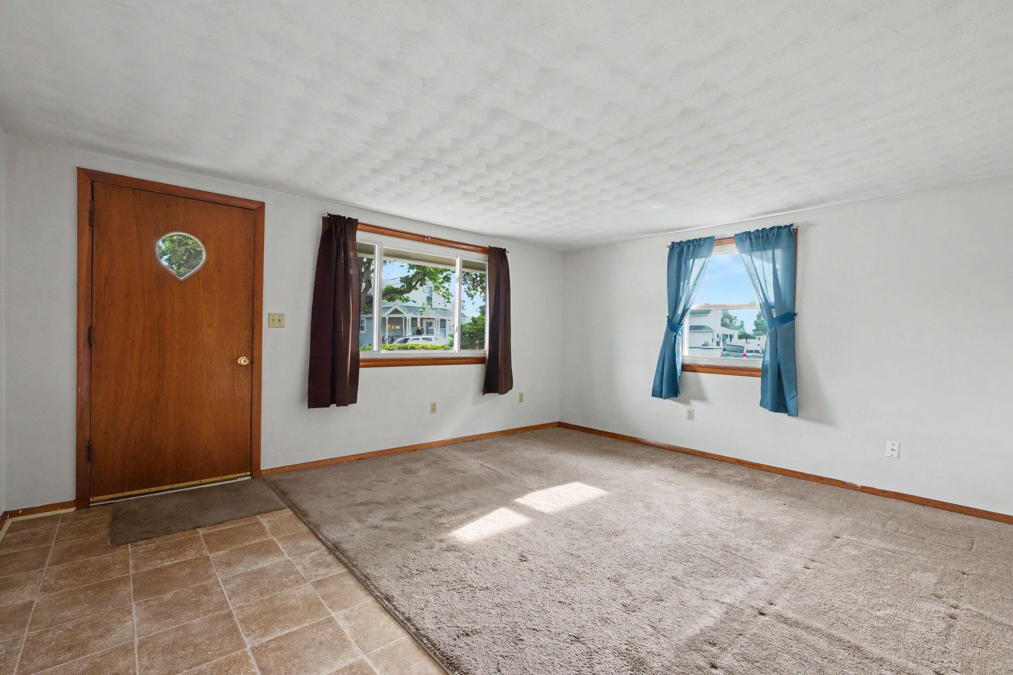 215 James, Bradford, Ohio 45308