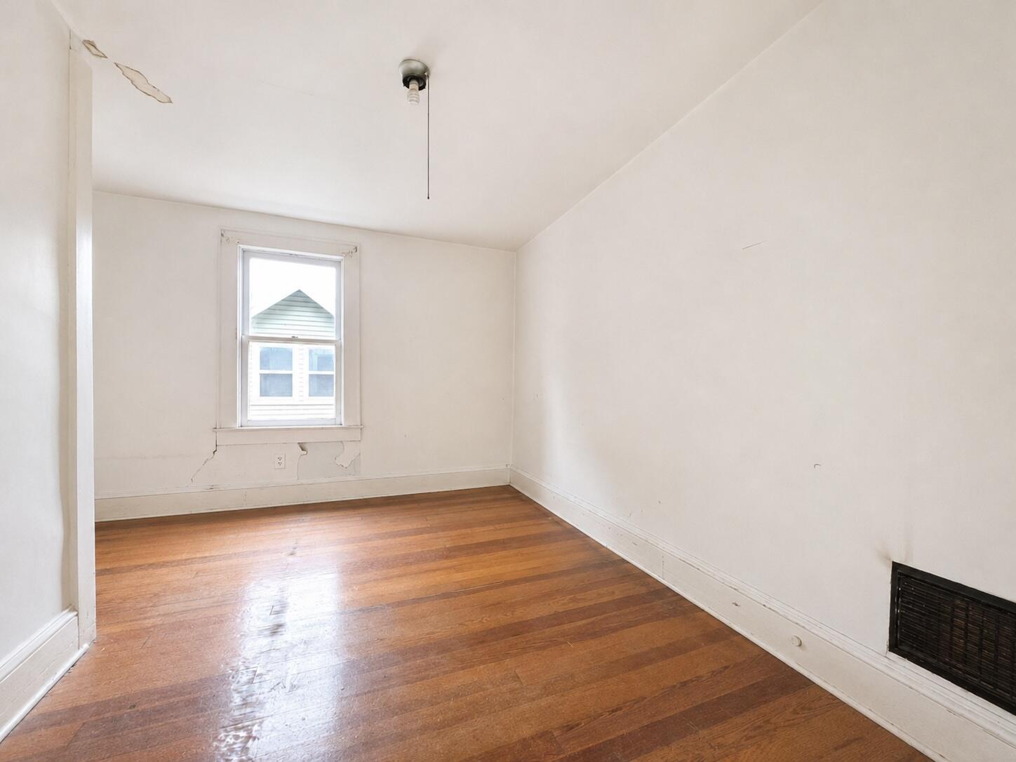 831 Cecil, Springfield, Ohio 45503