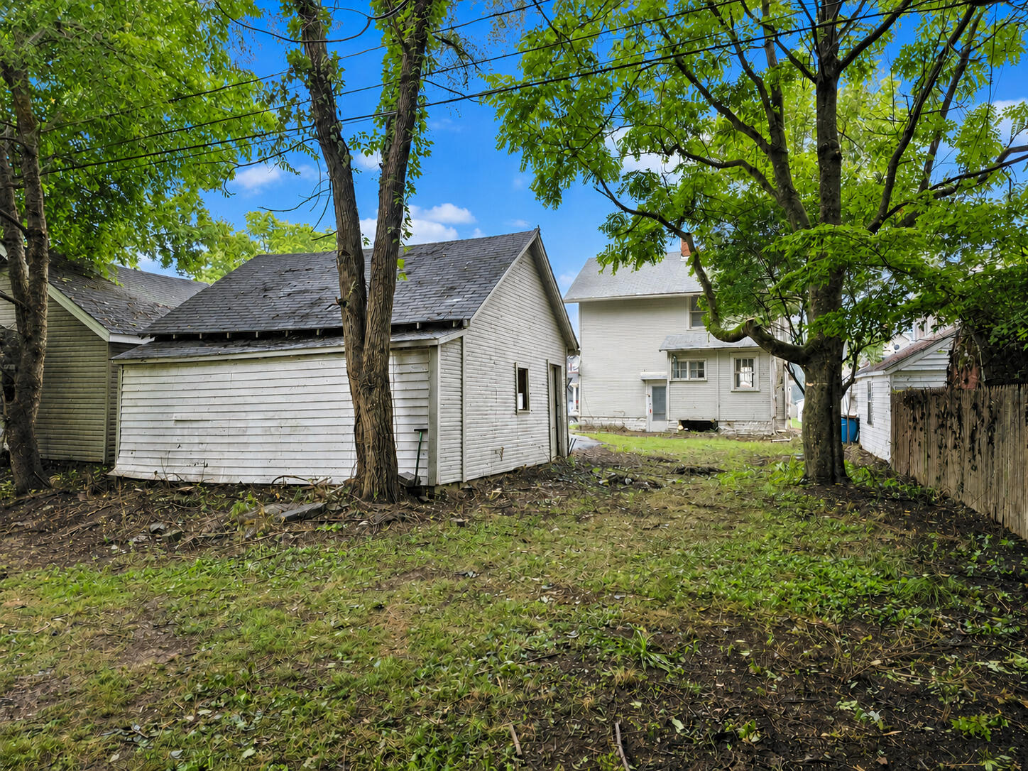 831 Cecil, Springfield, Ohio 45503