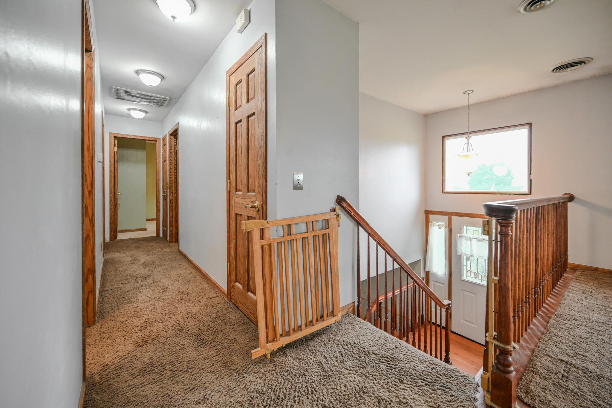 668 Suncrest, Springfield, Ohio 45503