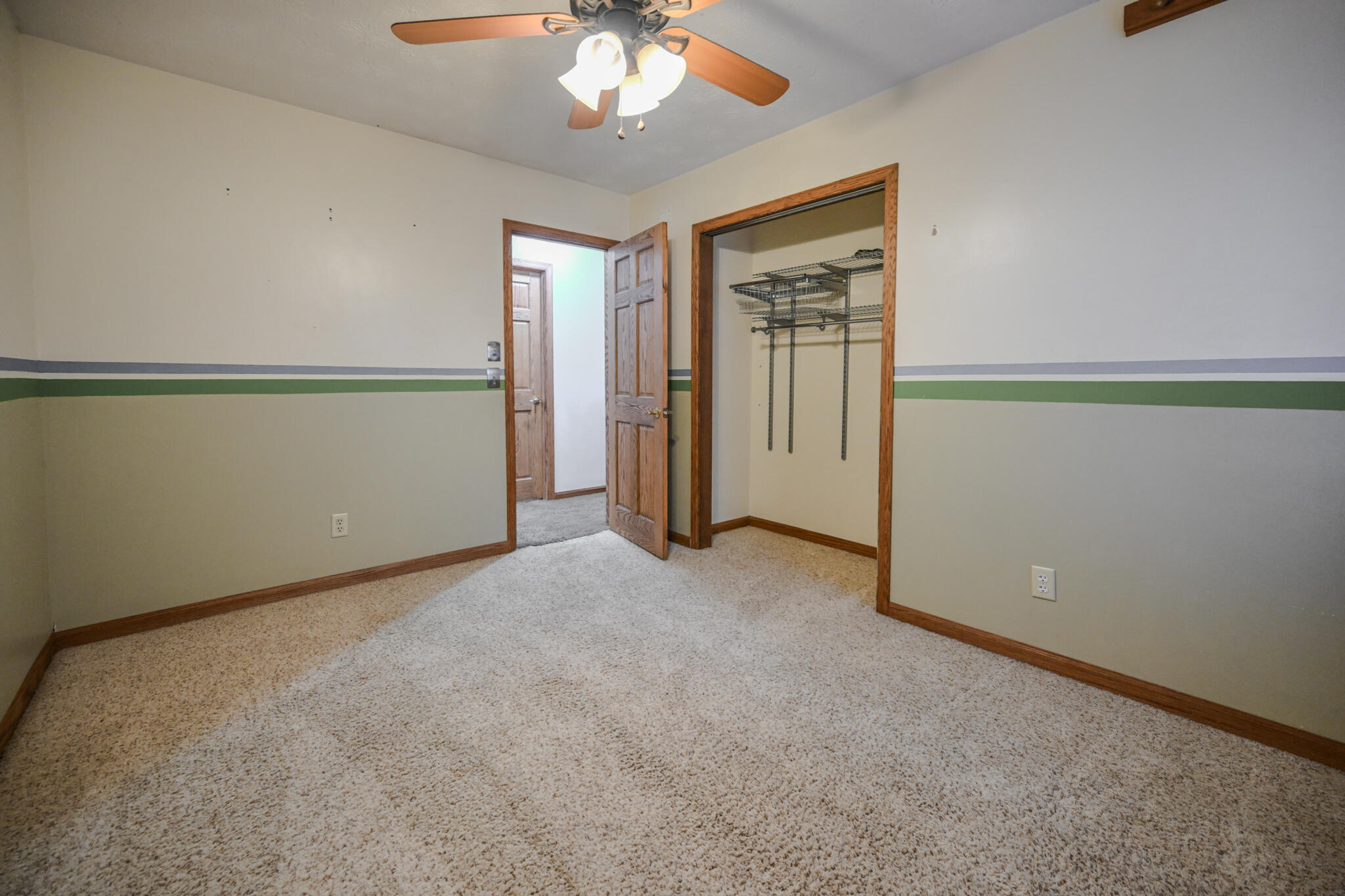 668 Suncrest, Springfield, Ohio 45503