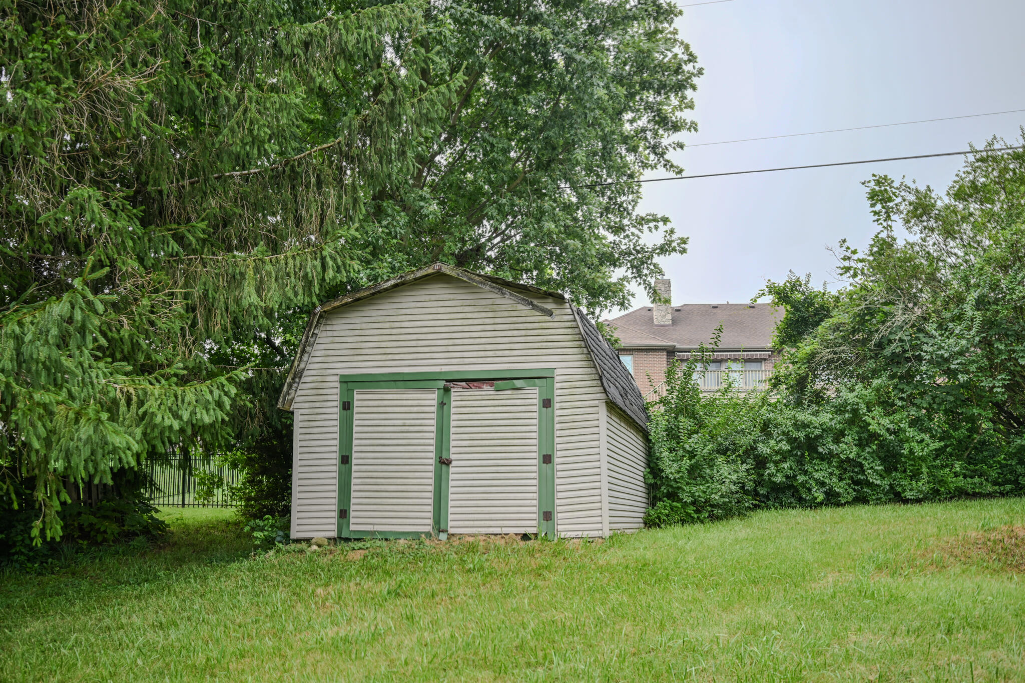 668 Suncrest, Springfield, Ohio 45503