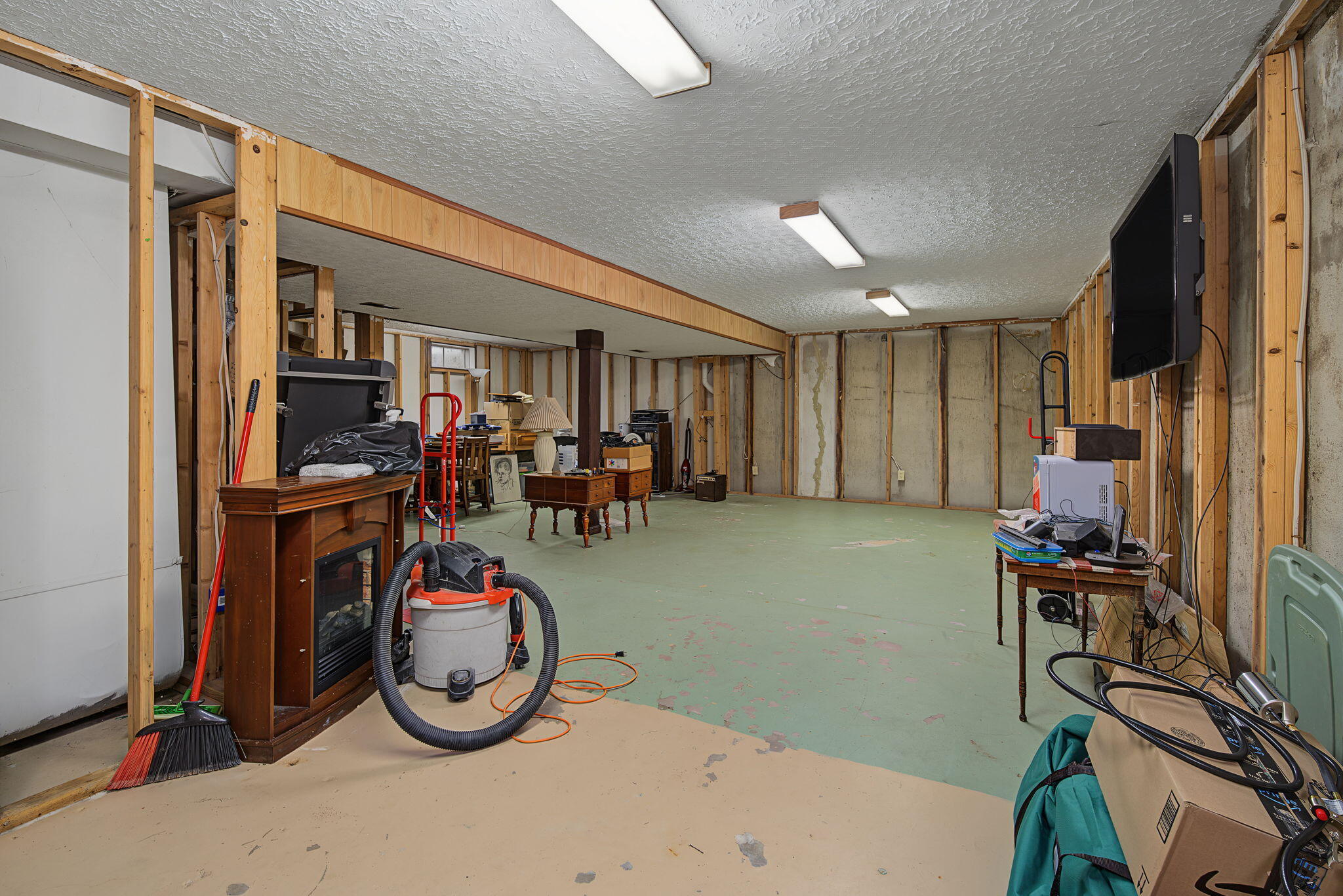 5295 David, Tipp City, Ohio 45371