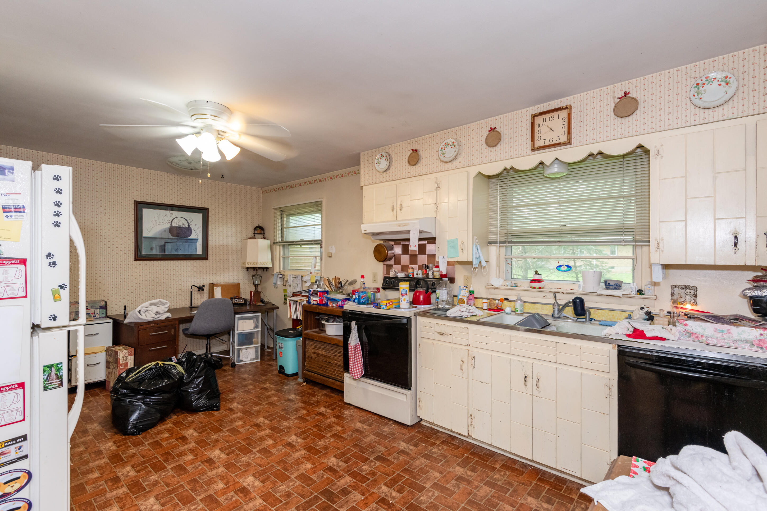2332 Erter, Springfield, Ohio 45503