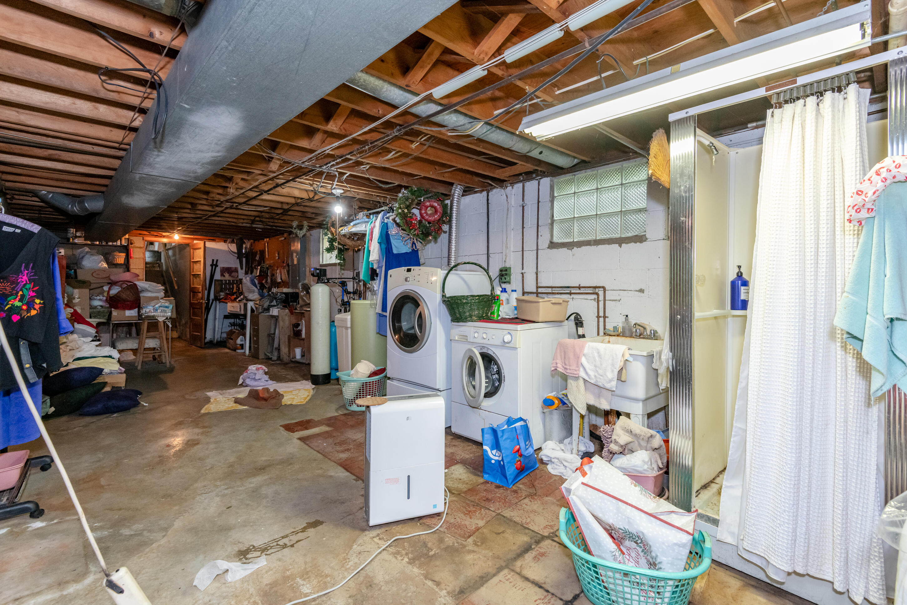 2332 Erter, Springfield, Ohio 45503