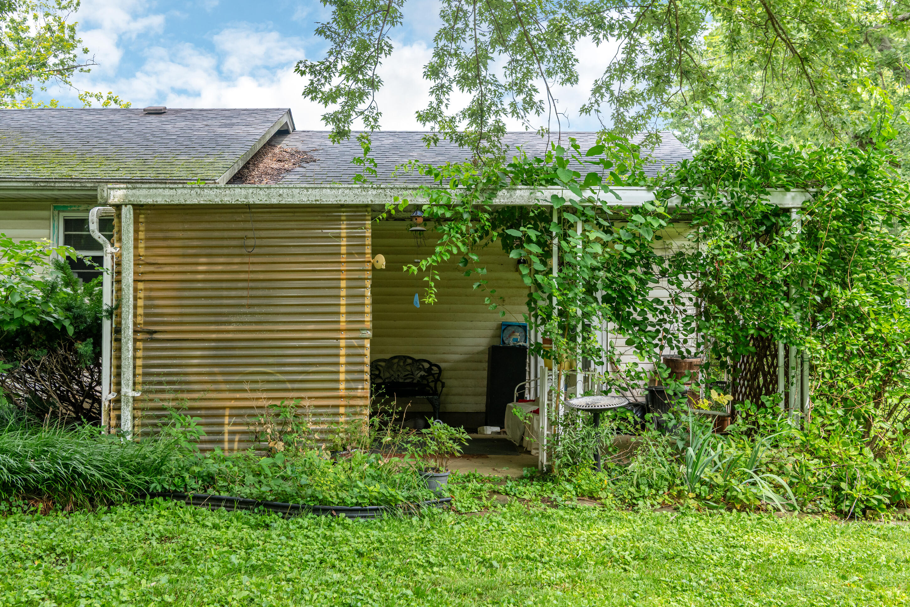 2332 Erter, Springfield, Ohio 45503