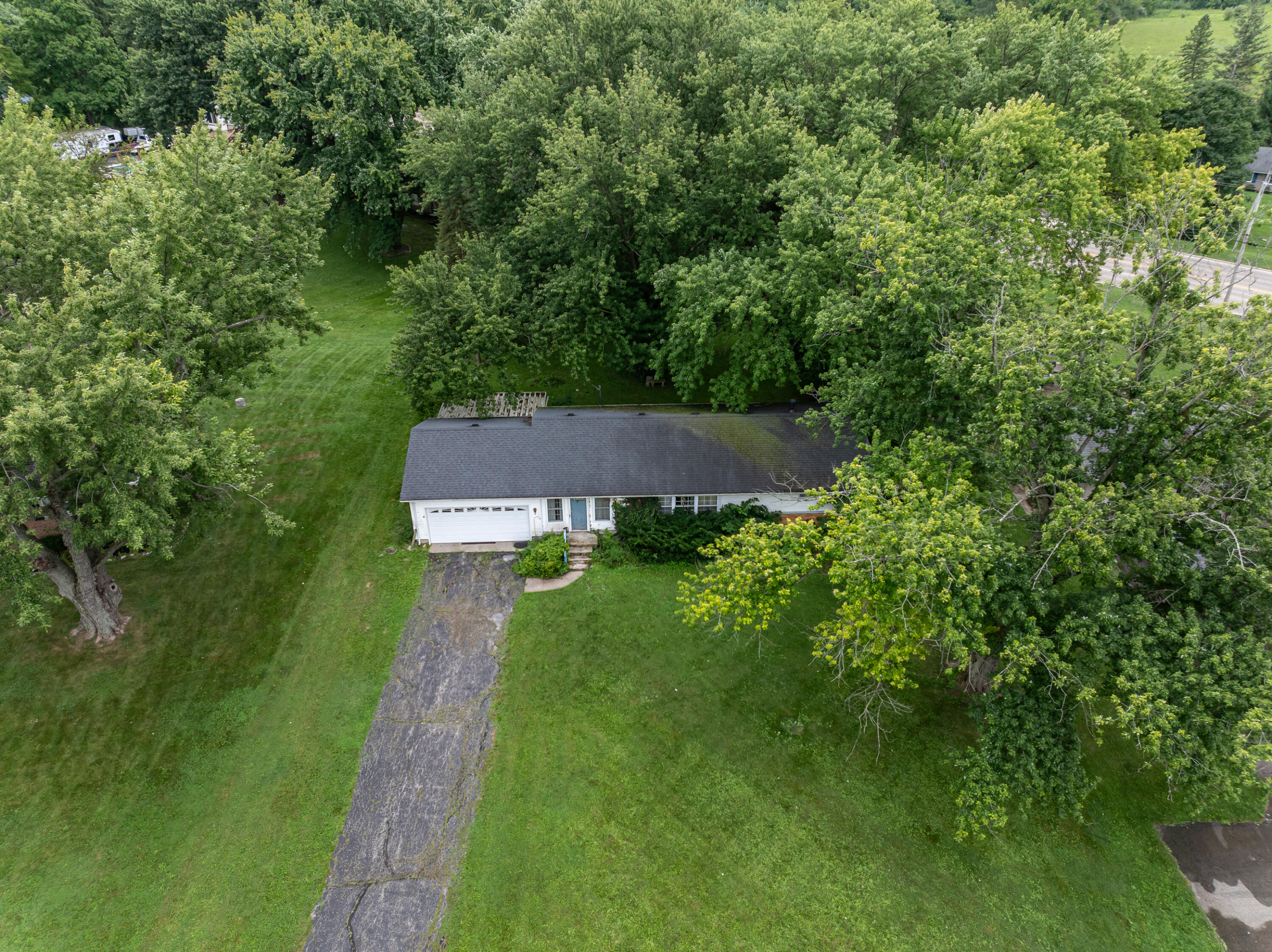 2332 Erter, Springfield, Ohio 45503