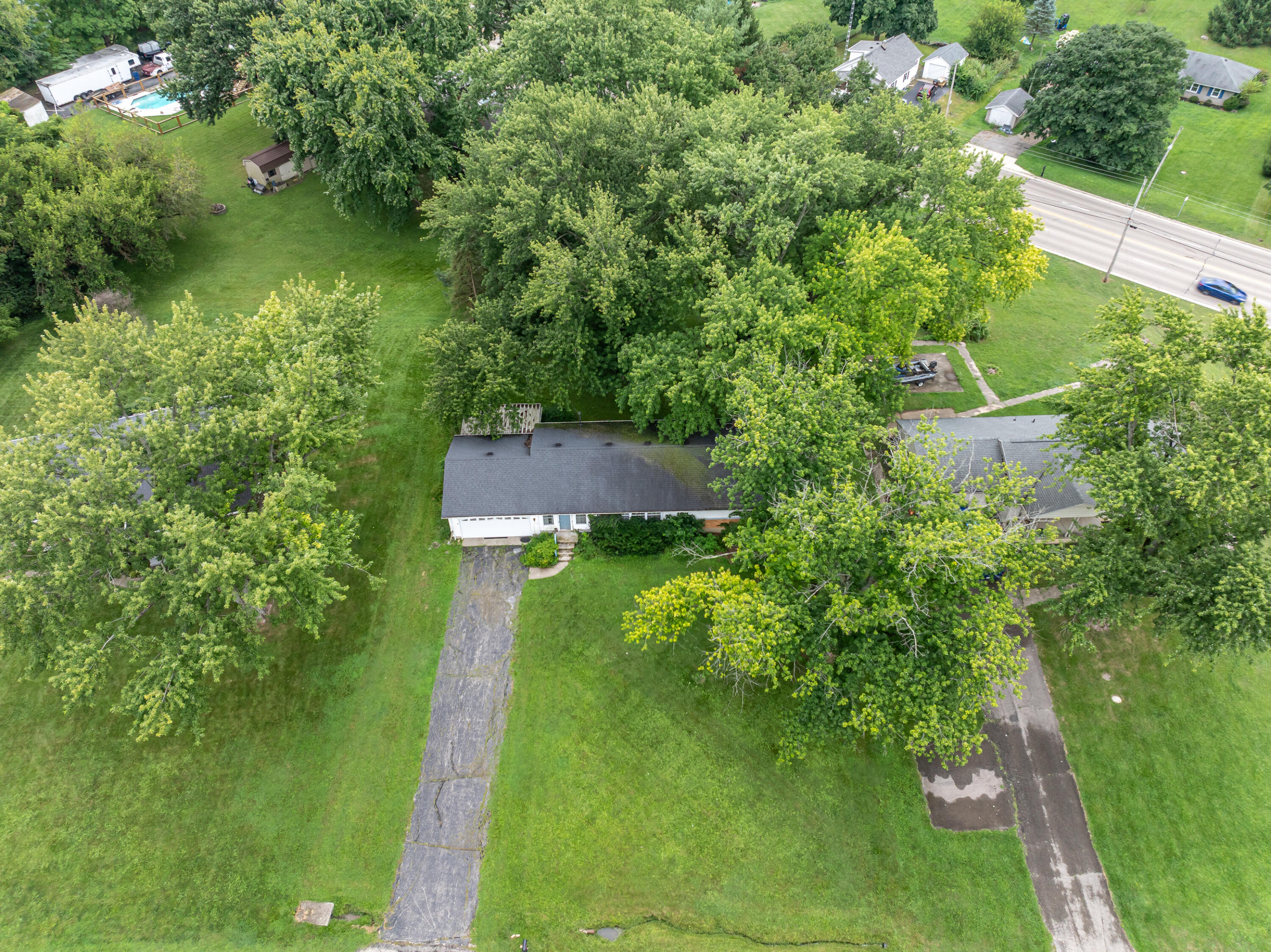 2332 Erter, Springfield, Ohio 45503