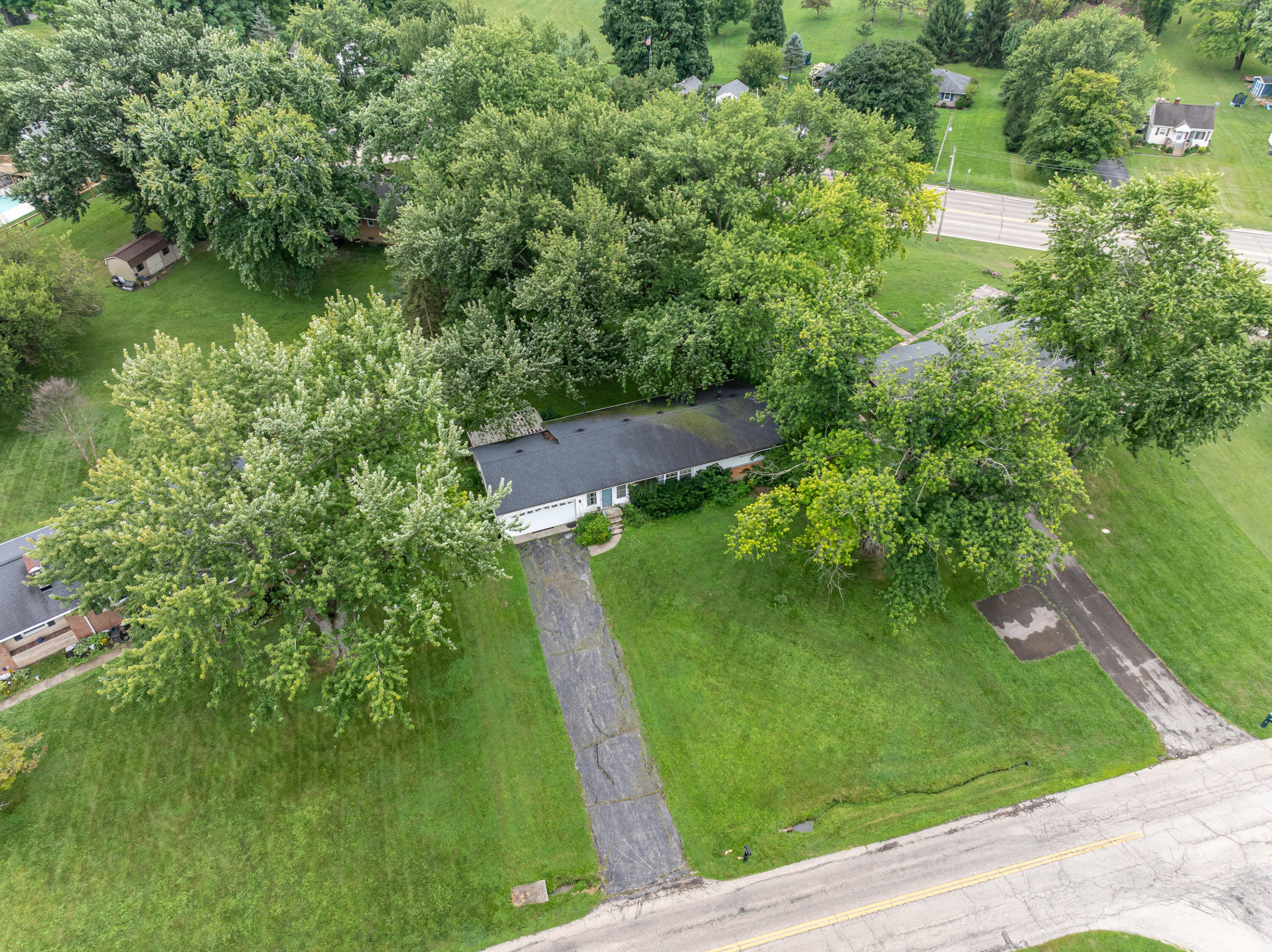 2332 Erter, Springfield, Ohio 45503