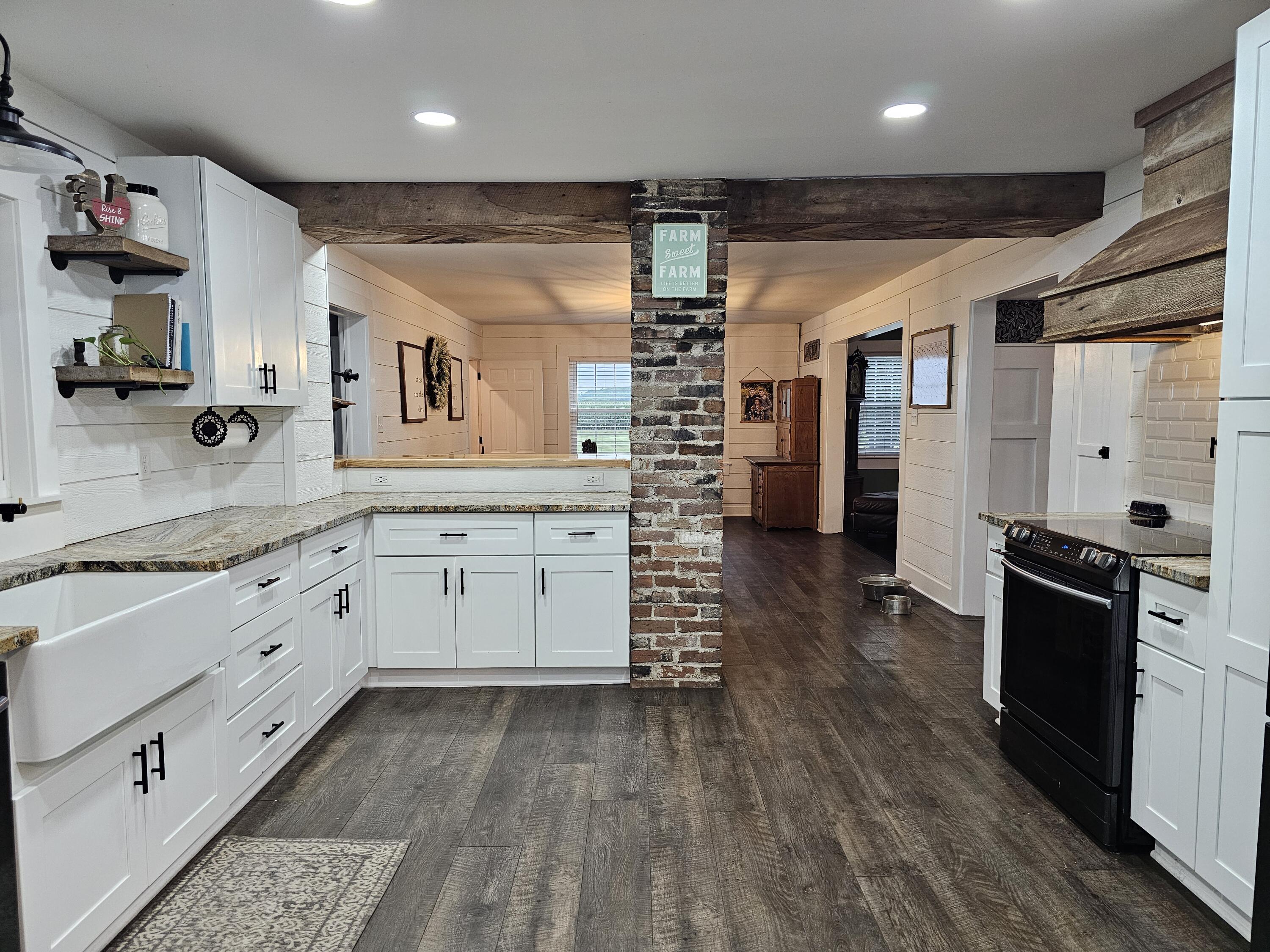 3977 Everett, Urbana, Ohio 43078