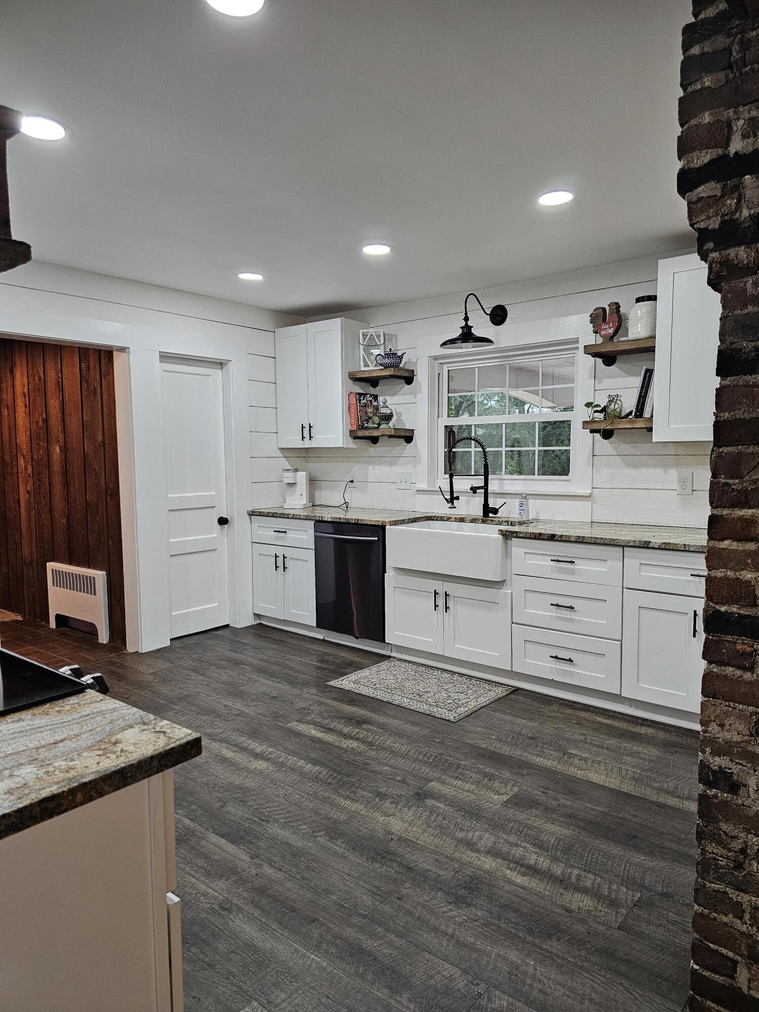 3977 Everett, Urbana, Ohio 43078