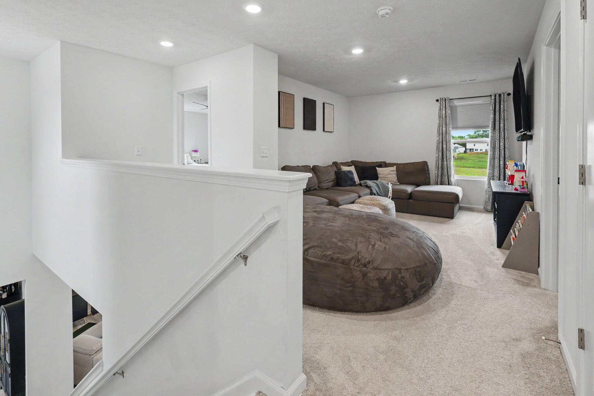 3011 Falls, Clayton, Ohio 45315