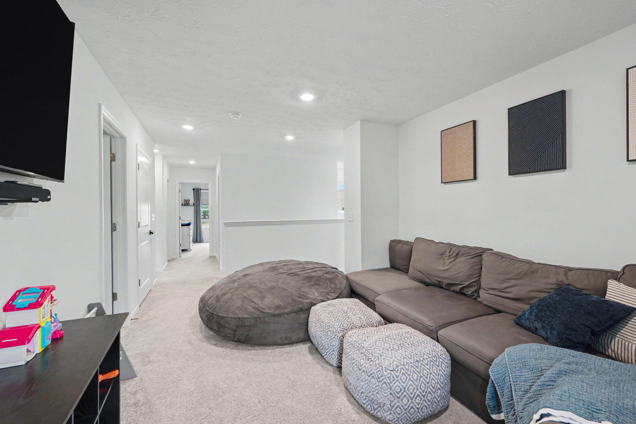 3011 Falls, Clayton, Ohio 45315