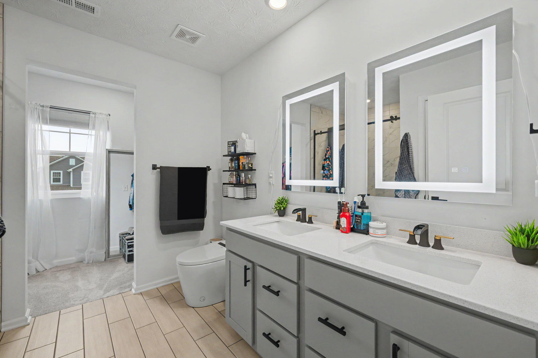 3011 Falls, Clayton, Ohio 45315