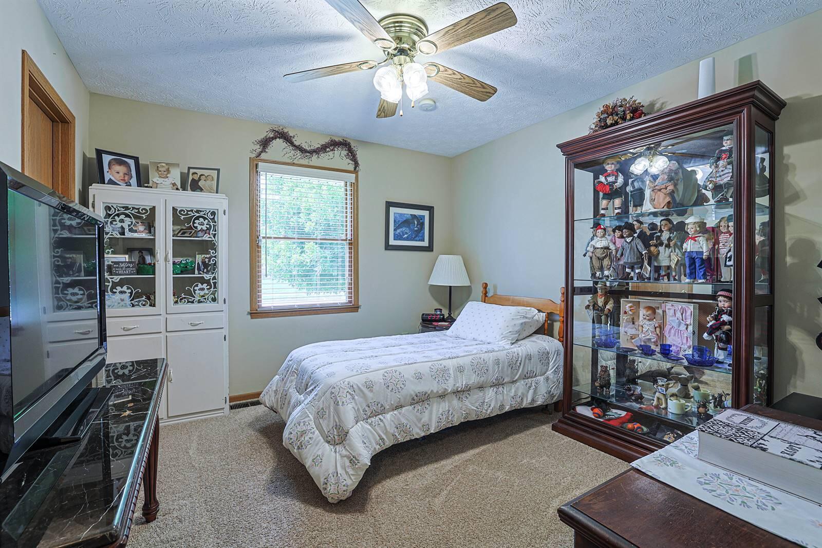 1314 Sanlor, West Milton, Ohio 45383