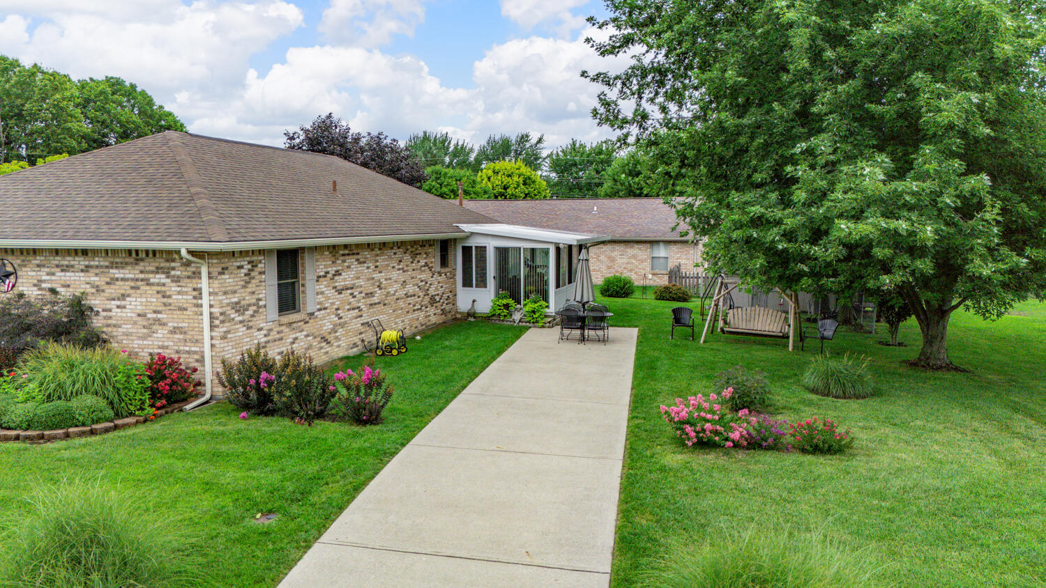 1314 Sanlor, West Milton, Ohio 45383